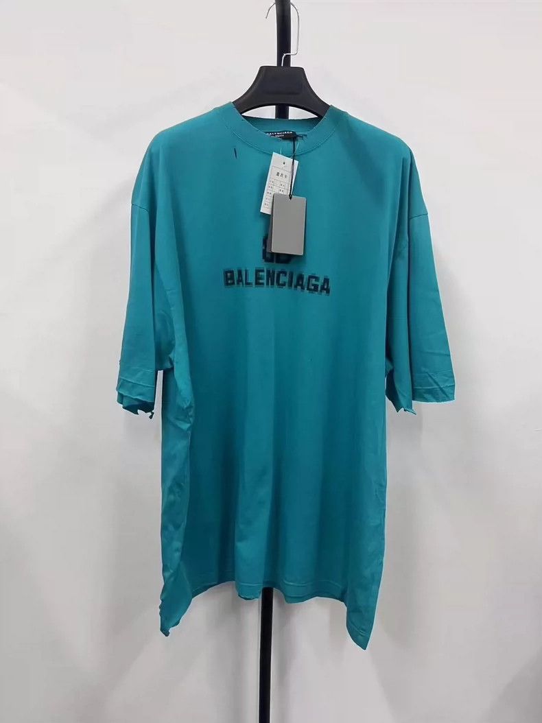 Balenciaga Balenciaga Mosaic Blur Logo Loose Ripped Old Short Sleeve Size US S / EU 44-46 / 1 - 1 Thumbnail