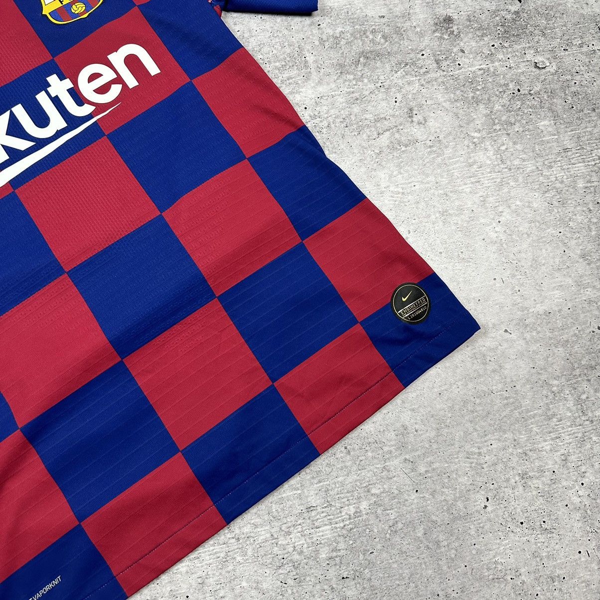 Other Nike Barcelona Shirt Home Soccer Jersey 2019-20 Leo Messi 10 Size US M / EU 48-50 / 2 - 4 Thumbnail