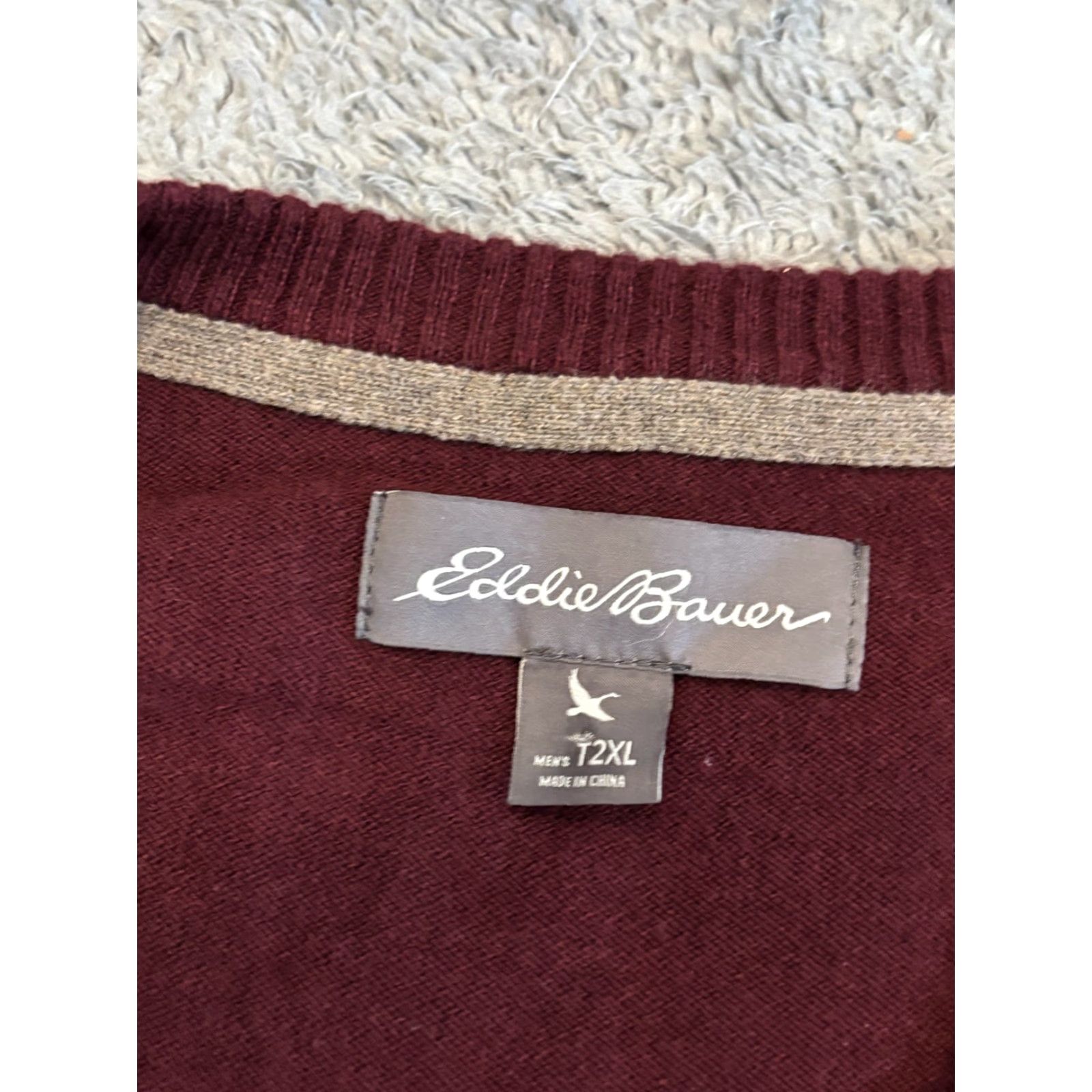 Eddie Bauer VINTAGE Eddie Bauer Sweater Men’s T2XL Tall Maroon V Neck Merino Wool Blend L/S Pullover Size US XXL / EU 58 / 5 - 2 Thumbnail