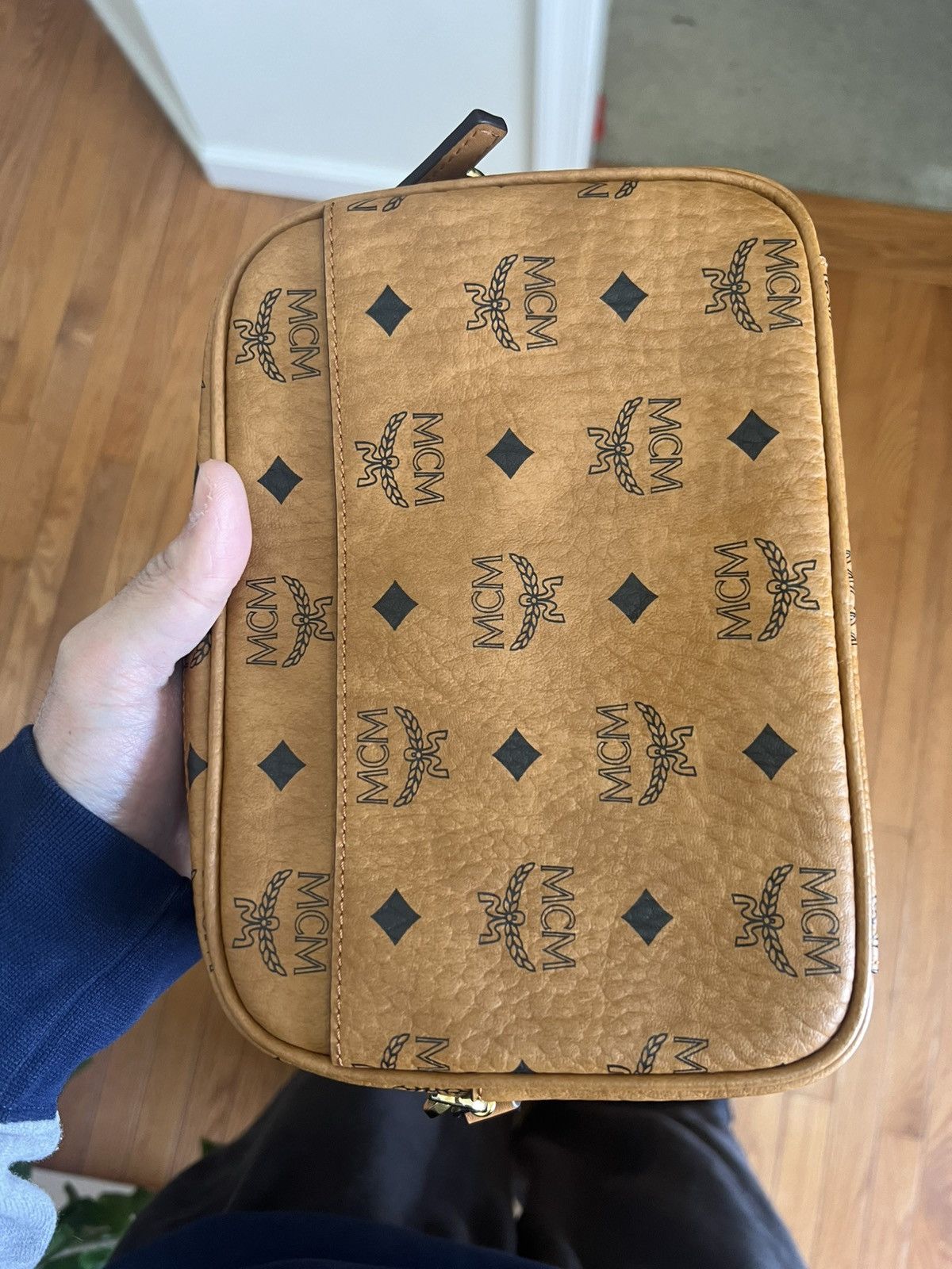 MCM MCM Aren Crossbody In Visetos MMR AAKC02 CO001 Size ONE SIZE - 3 Thumbnail