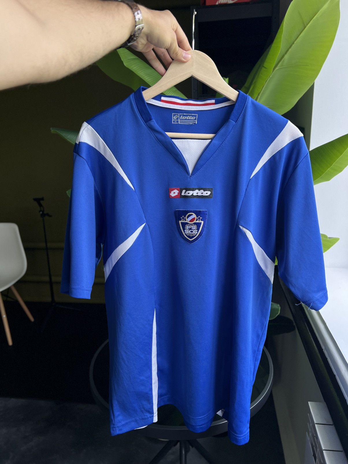 Lotto Sport Lotto Serbia Montenegro Home Jersey XL Blue 2000s Size US XL / EU 56 / 4 - 1 Thumbnail