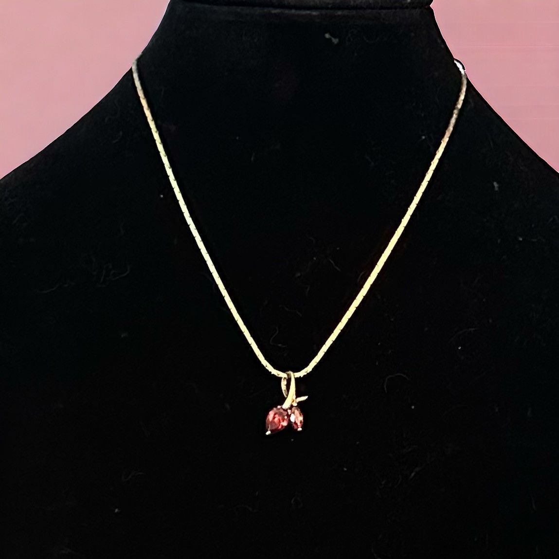 Vintage Vintage red gemstone pendant necklace Size ONE SIZE - 1 Thumbnail