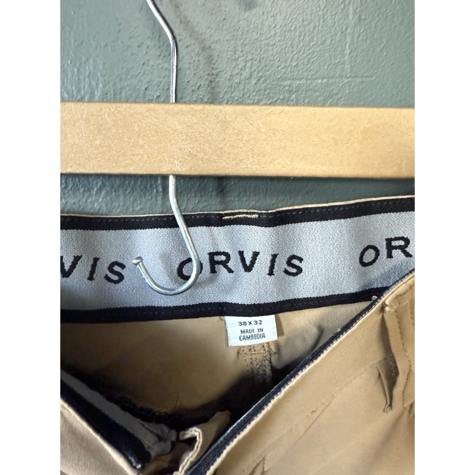 Orvis Orvis Mens Chino Pants Athletic Beige 38x32 Shirt Pants Mens 38 Beige Chino Athletic Regular Size 38 32 Size US 38 / EU 54 - 3 Thumbnail