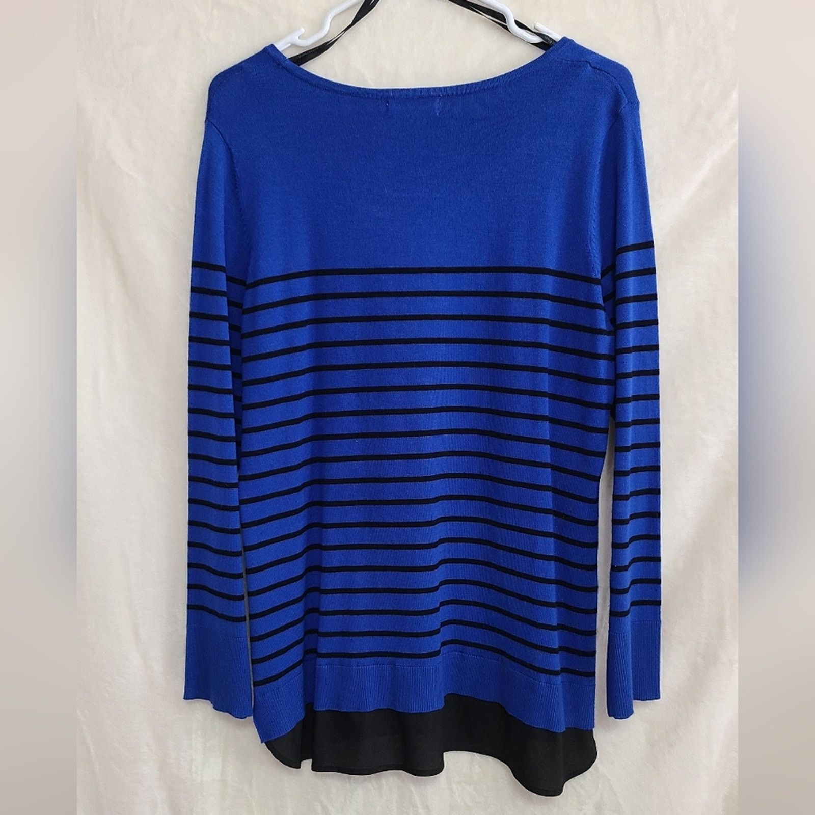 Calvin Klein Calvin Klein Women's Blue & Black Striped Sweater Size L Size L / US 10 / IT 46 - 2 Thumbnail