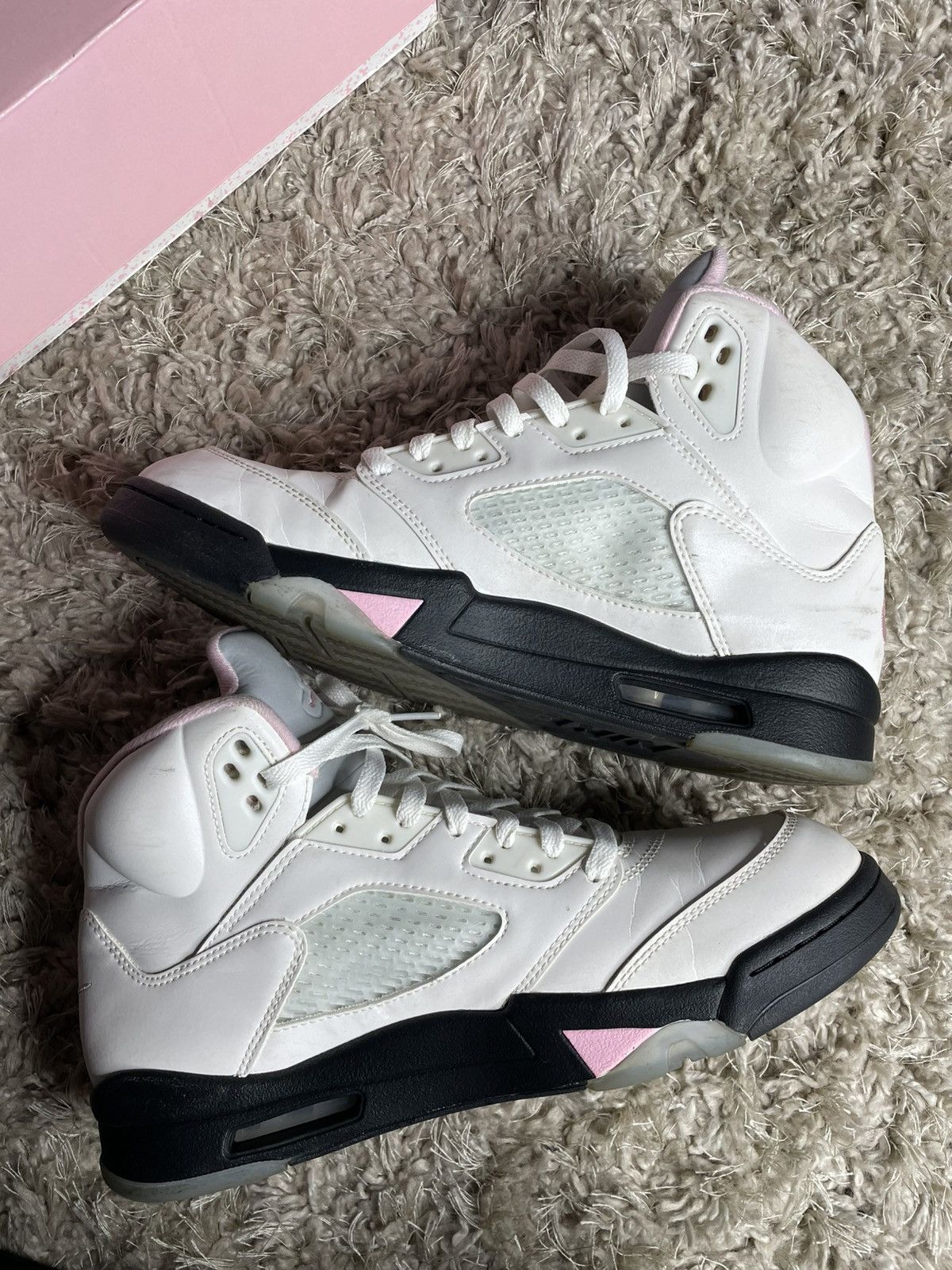 Jordan Brand Jordan 5 Soft Pink Size US 11 / EU 44 - 3 Thumbnail
