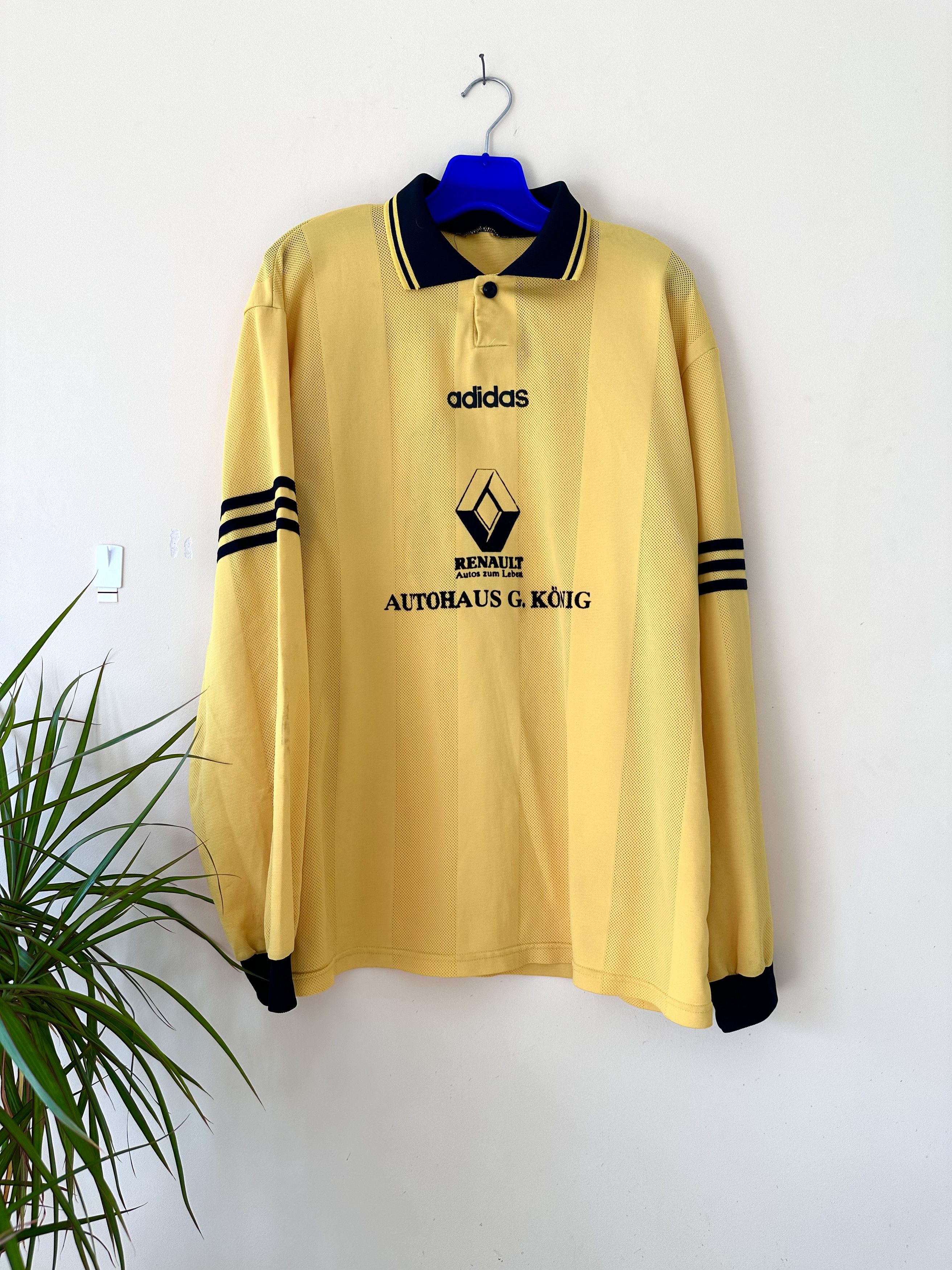 Adidas Rare Vintage Adidas Renault bundes league football tee Size US XL / EU 56 / 4 - 1 Thumbnail