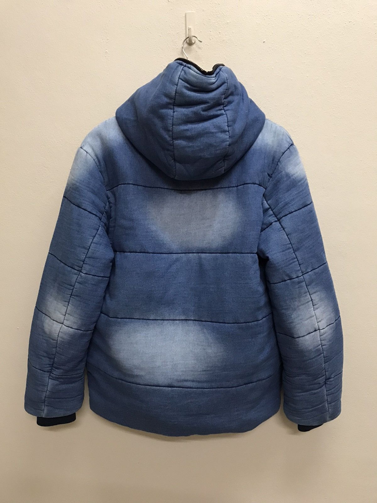 In The Attic Vintage In the Attic Fullziper Puffer Jacket Size US M / EU 48-50 / 2 - 16 Thumbnail