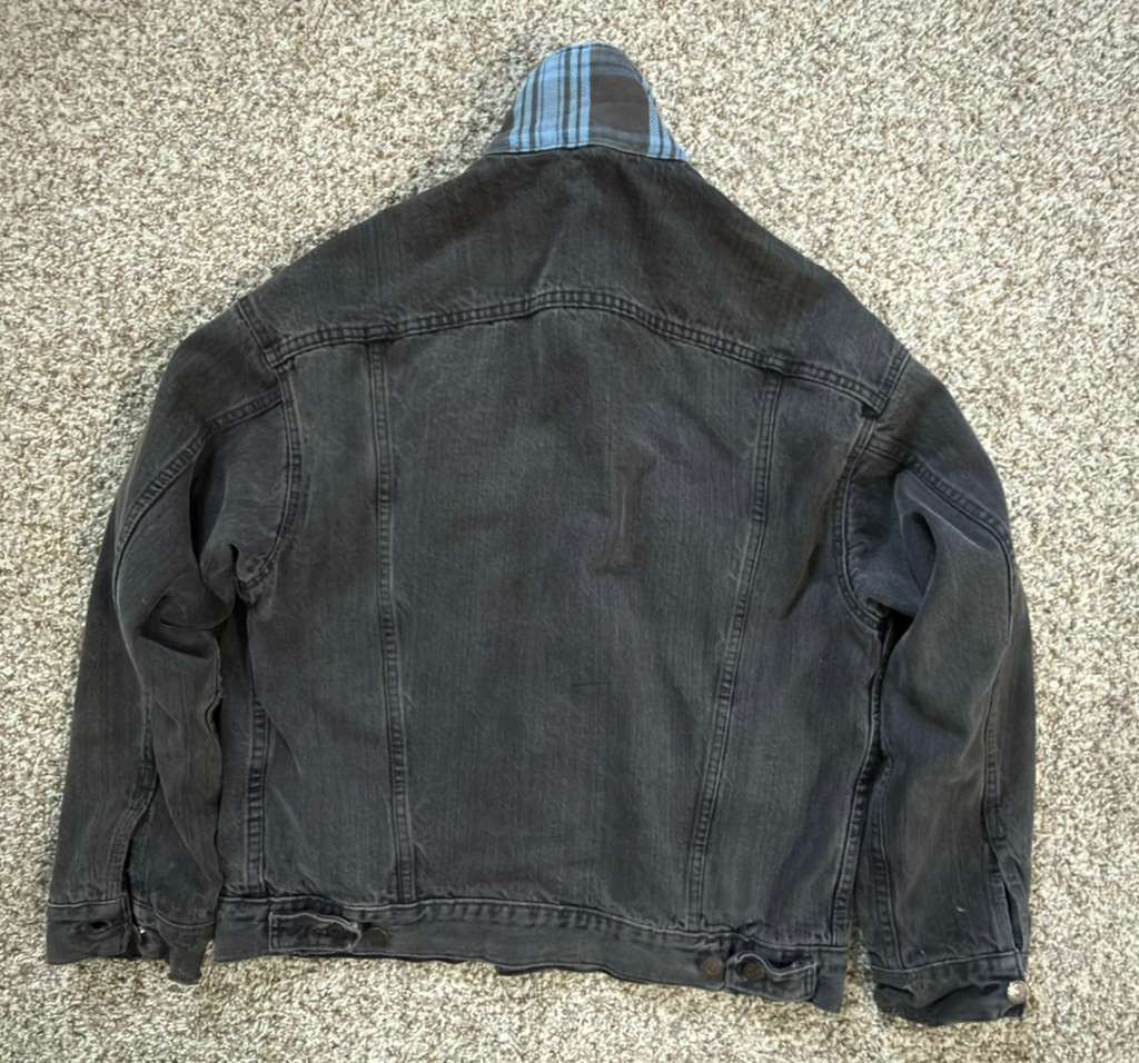 Levi's Vintage Levi's Black Denim Flannel Lining Trucker Jacket Size US M / EU 48-50 / 2 - 4 Thumbnail