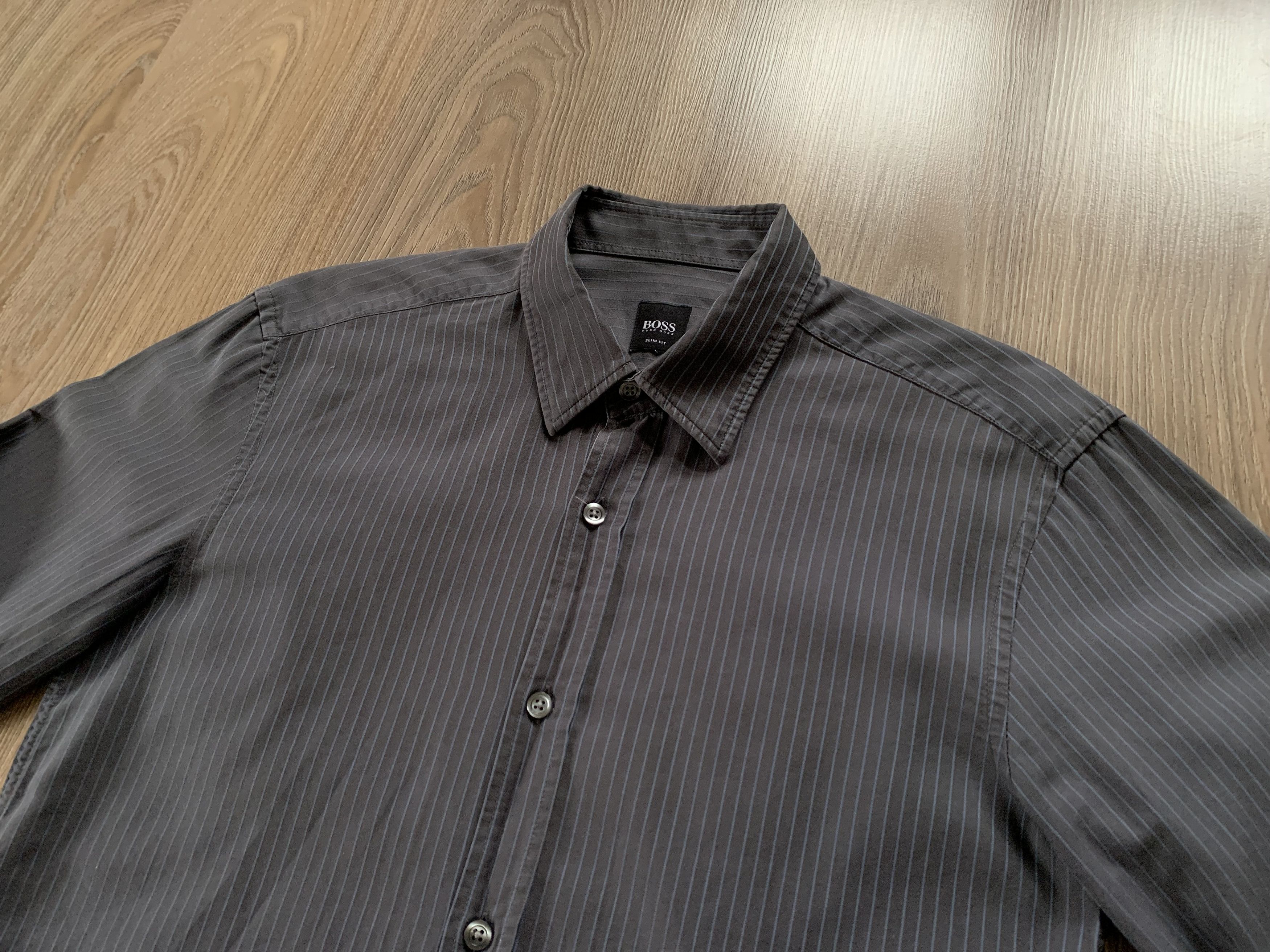 Hugo Boss Hugo Boss Grey Stripe Cotton Button Up Size US M / EU 48-50 / 2 - 4 Thumbnail