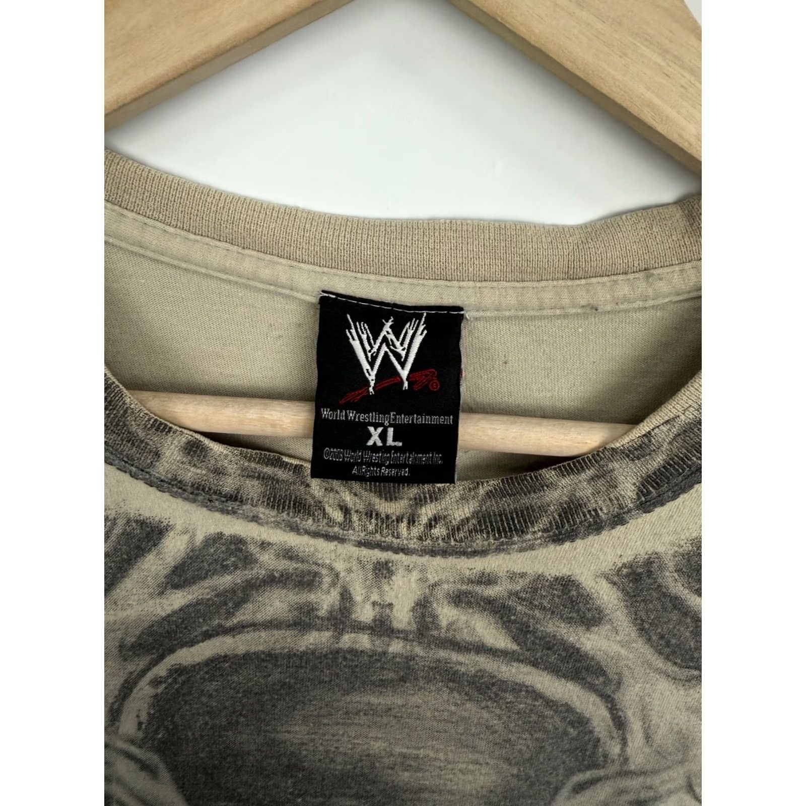 Vintage VINTAGE WWE Undertaker Skull Rip Dead T-Shirt XL Beige Mens Shirt Size US XL / EU 56 / 4 - 6 Thumbnail