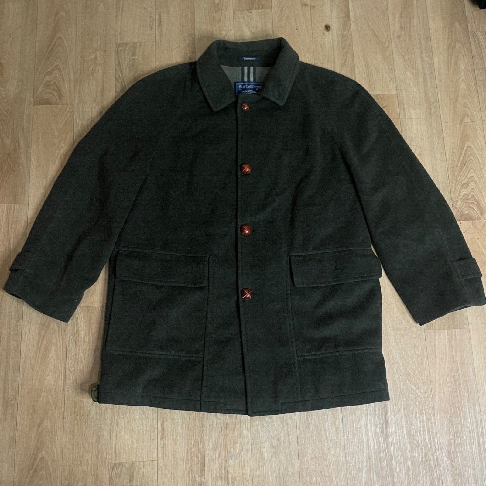 Burberry VINTAGE Burberry coat nova check virgin wool green olive Size US M / EU 48-50 / 2 - 2 Thumbnail