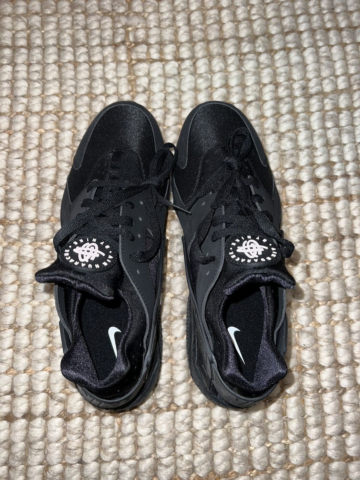 Nike Black Nike Hurache Size US 10.5 / EU 43-44 - 3 Thumbnail