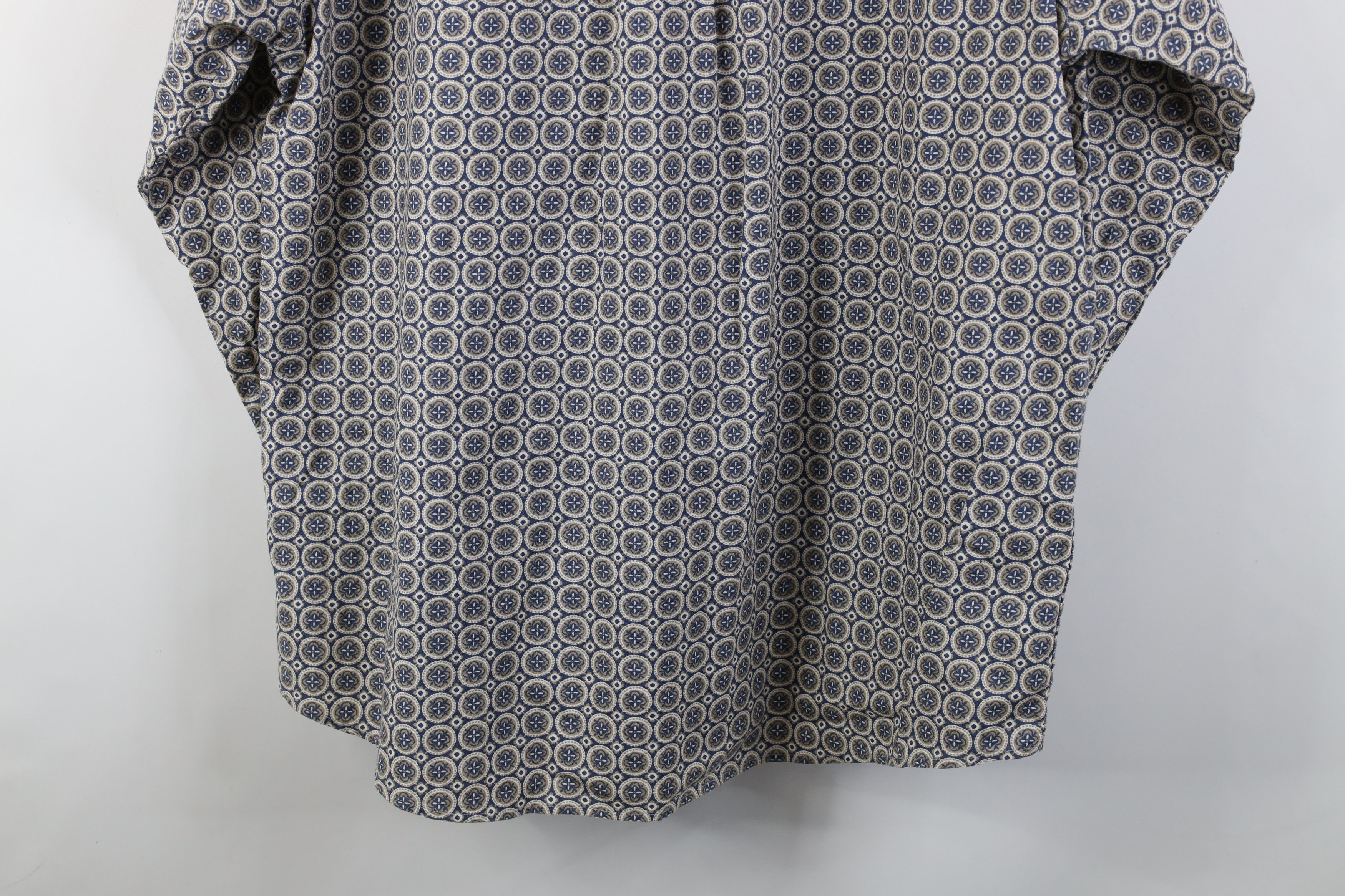 Vintage Vintage 90s Streetwear Collared Button Down Shirt Cotton Size US XL / EU 56 / 4 - 9 Thumbnail