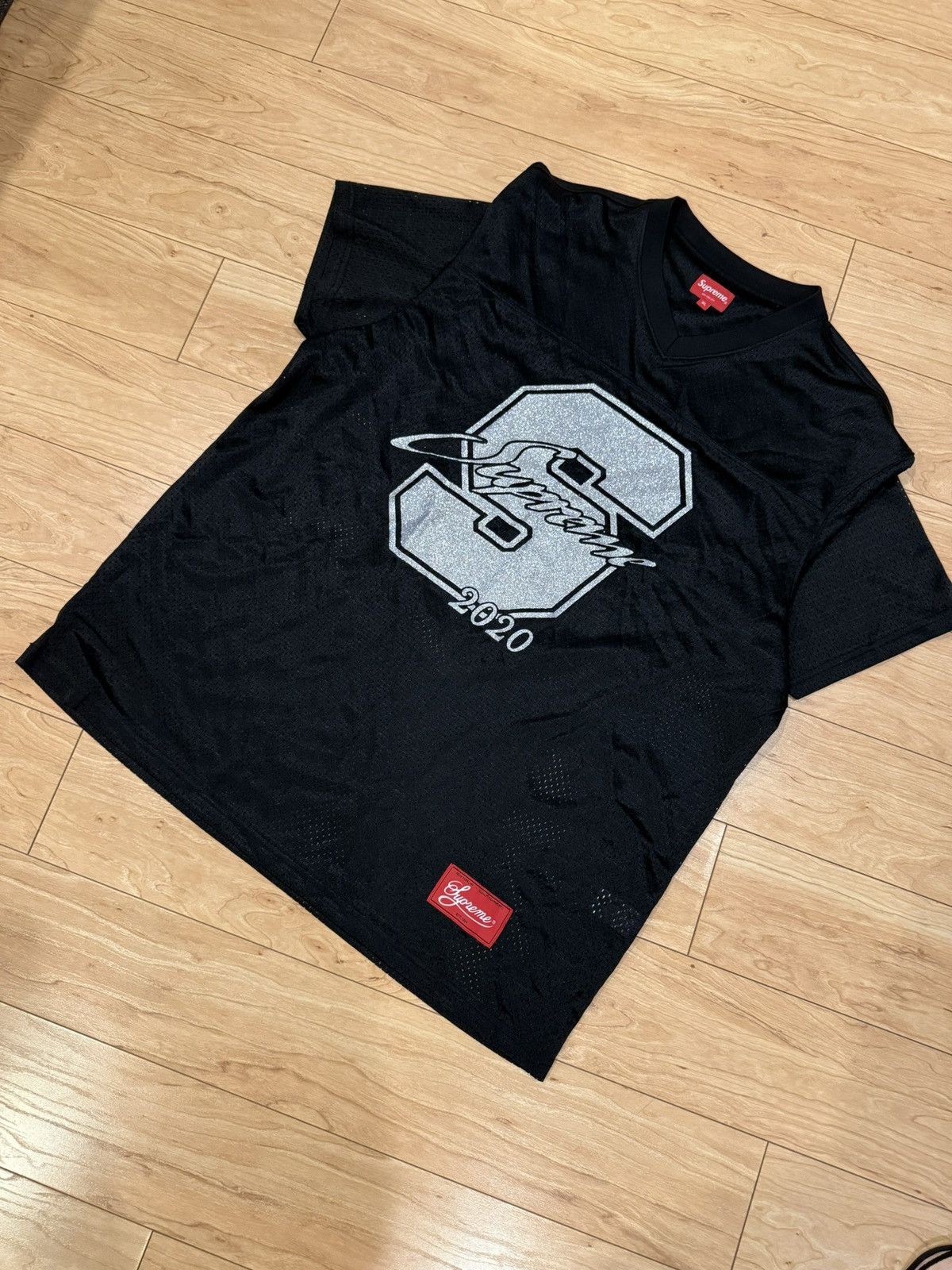 Supreme Supreme 2020 $1M Mesh Football Jersey Black XL Glitter Logo Size US XL / EU 56 / 4 - 1 Thumbnail