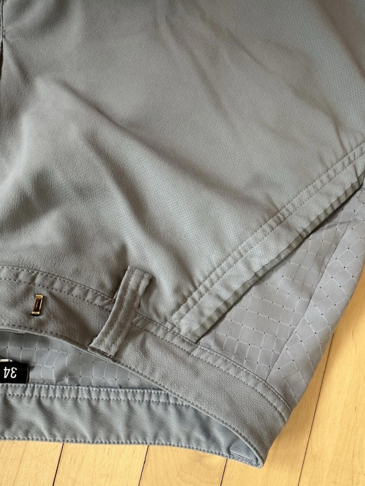 Under Armour Under Armour Shorts Mens 34 Gray Golf Loose Heatgear Size US 34 / EU 50 - 5 Thumbnail