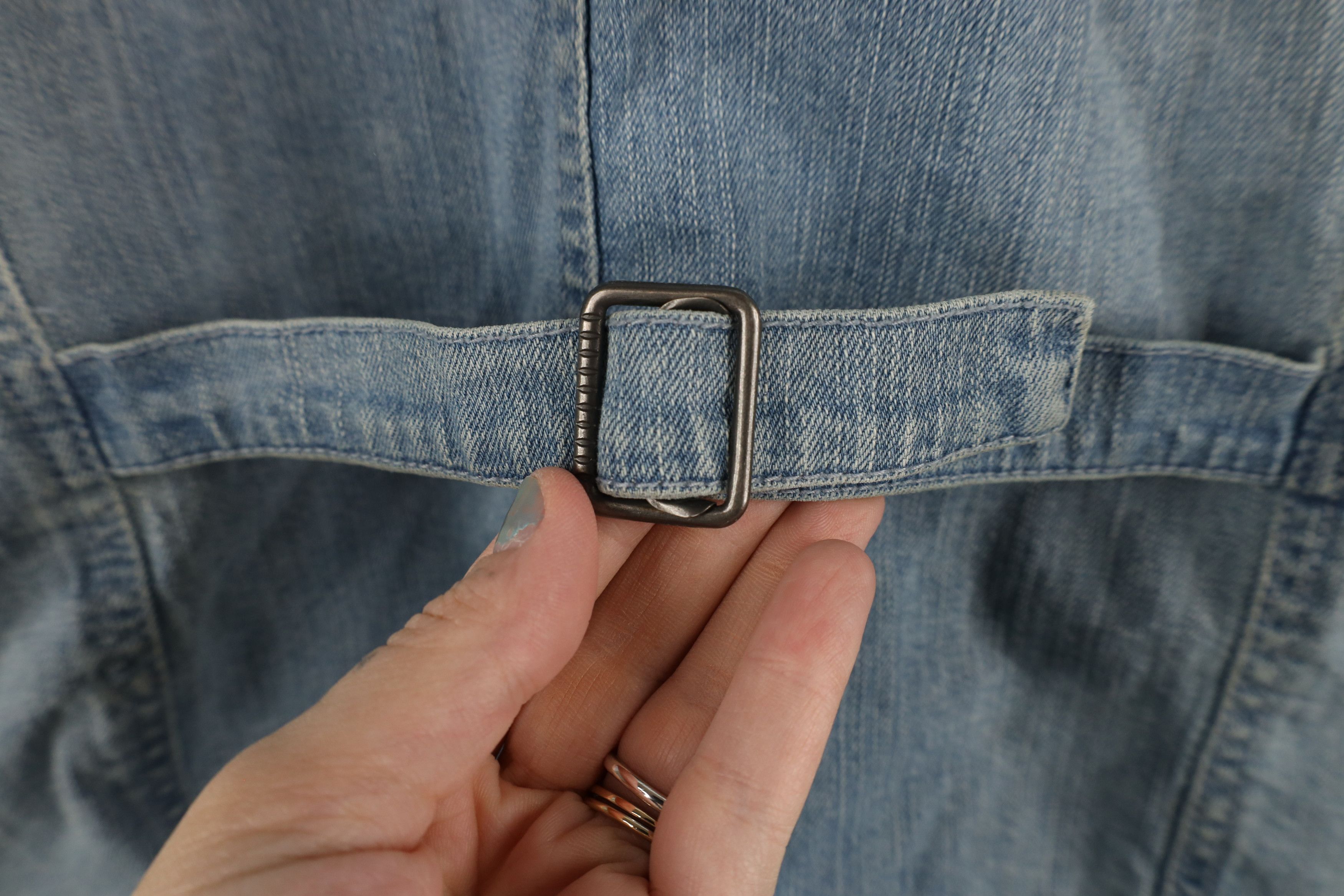 Vintage × Woolrich Woolen Mills Vintage 90s Woolrich Spell Out Denim Jean Vest Jacket Blue Size XL / US 12-14 / IT 48-50 - 9 Thumbnail