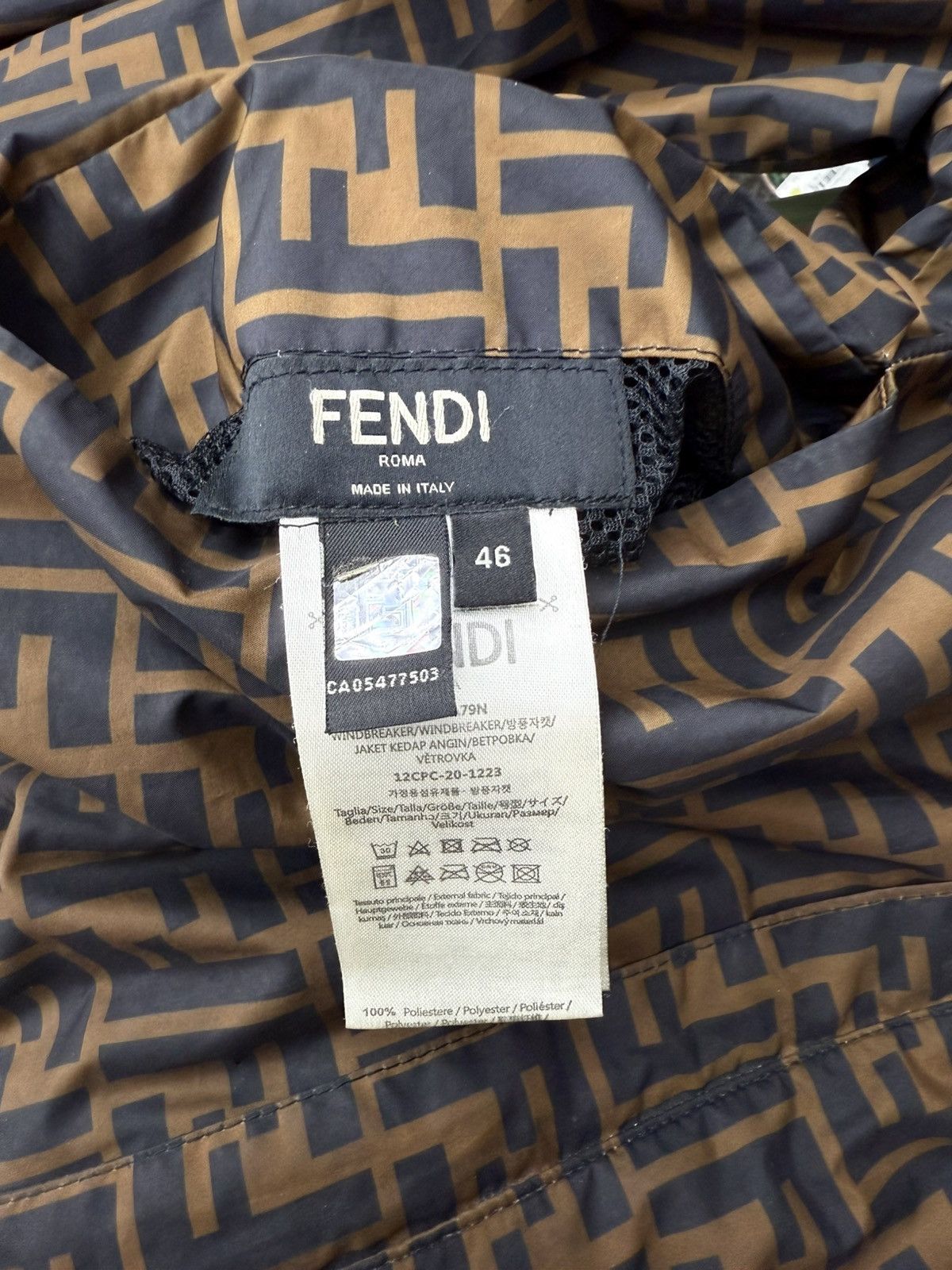 Fendi Fendi Zucca Monogram Reversible Windbreaker Jacke Size US S / EU 44-46 / 1 - 14 Thumbnail