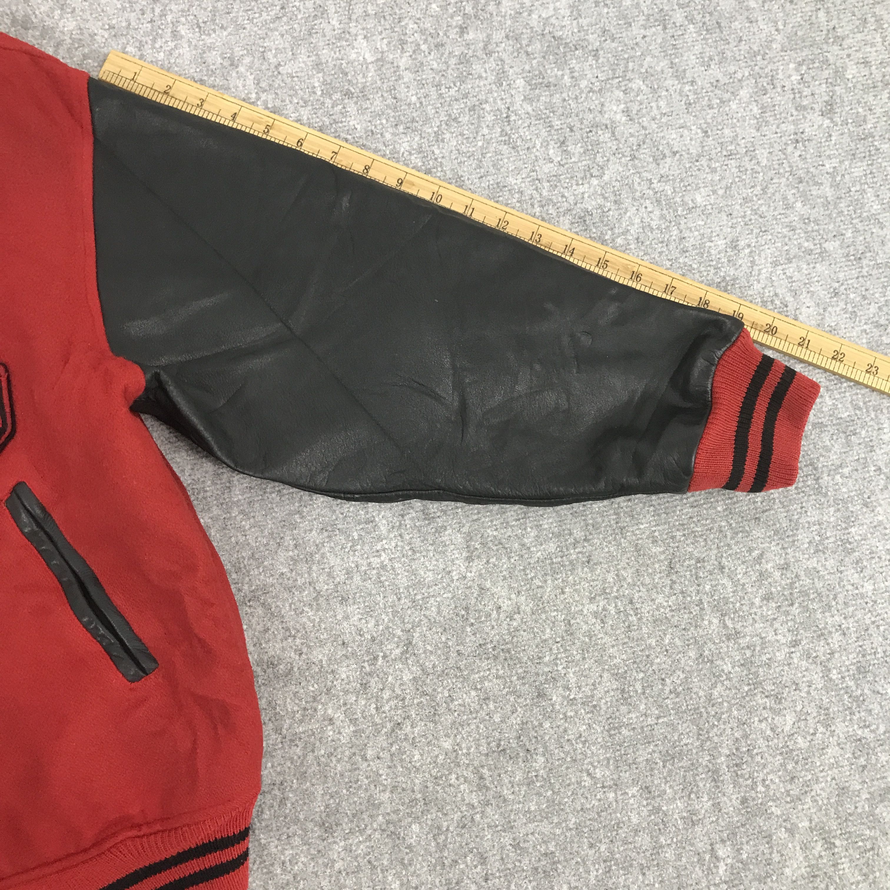 Vintage vintage harvard university japan made varsity jacket Size US L / EU 52-54 / 3 - 5 Thumbnail