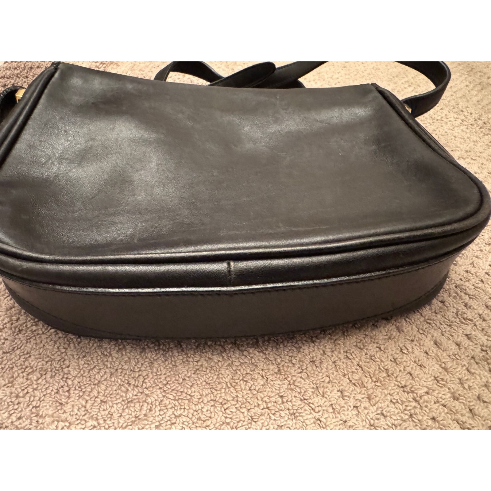 Mark Cross Vintage Mark Cross Black Leather Crossbody Handbag Size ONE SIZE - 6 Thumbnail