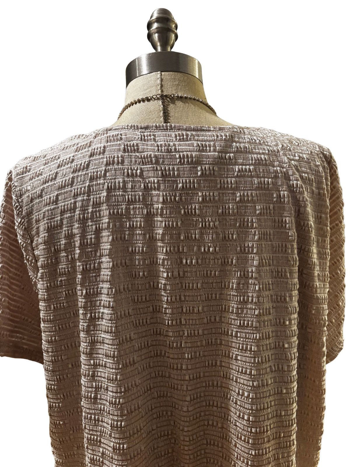 Laura Ashley Women’s beige texture Top.wt2604 Size XXL / US 16-18 / IT 52-54 - 6 Thumbnail