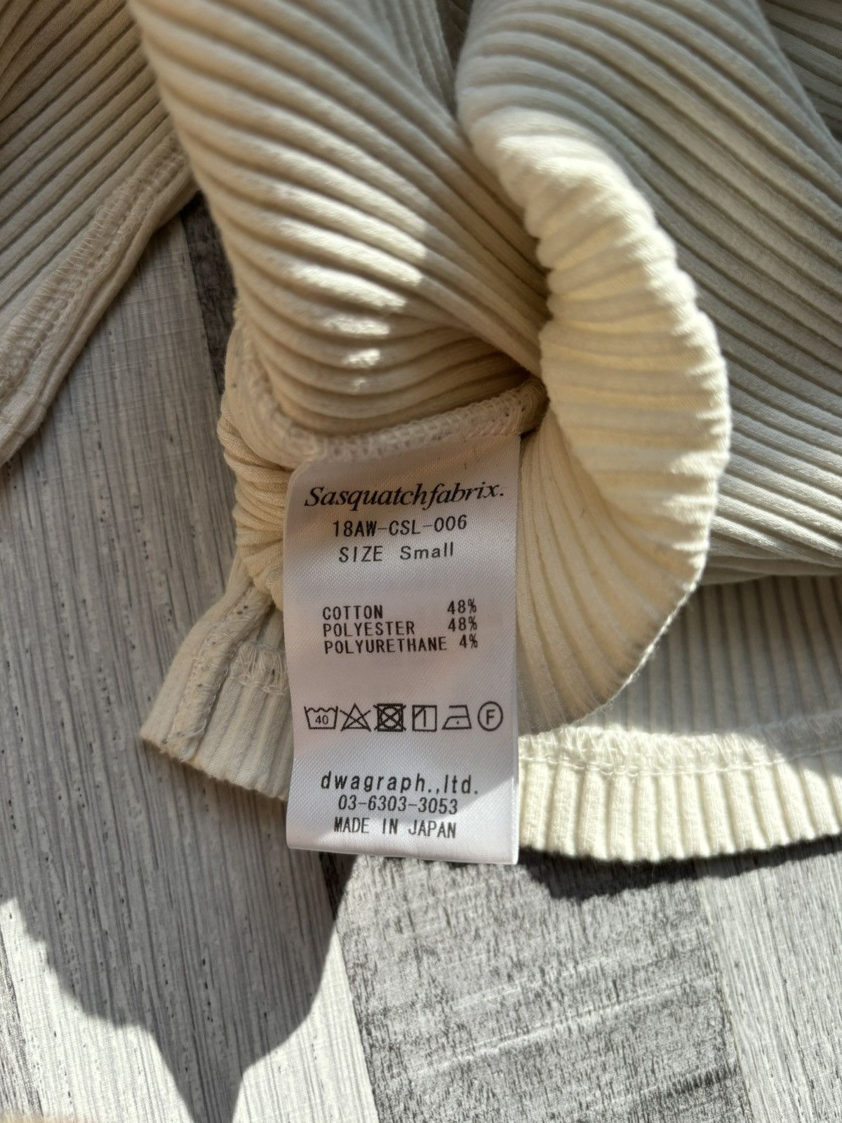 Sasquatchfabrix Sasquatchfabrix AW18 White Turtleneck Elastic Sweater Size US S / EU 44-46 / 1 - 5 Thumbnail