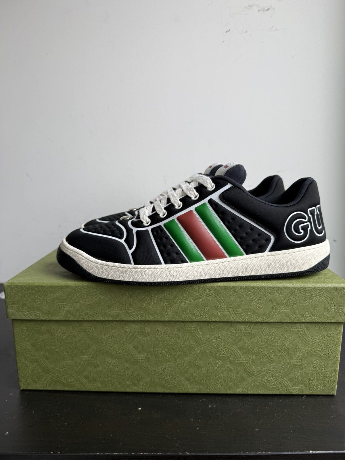 Gucci Gucci screener sketch Size US 10.5 / EU 43-44 - 2 Thumbnail