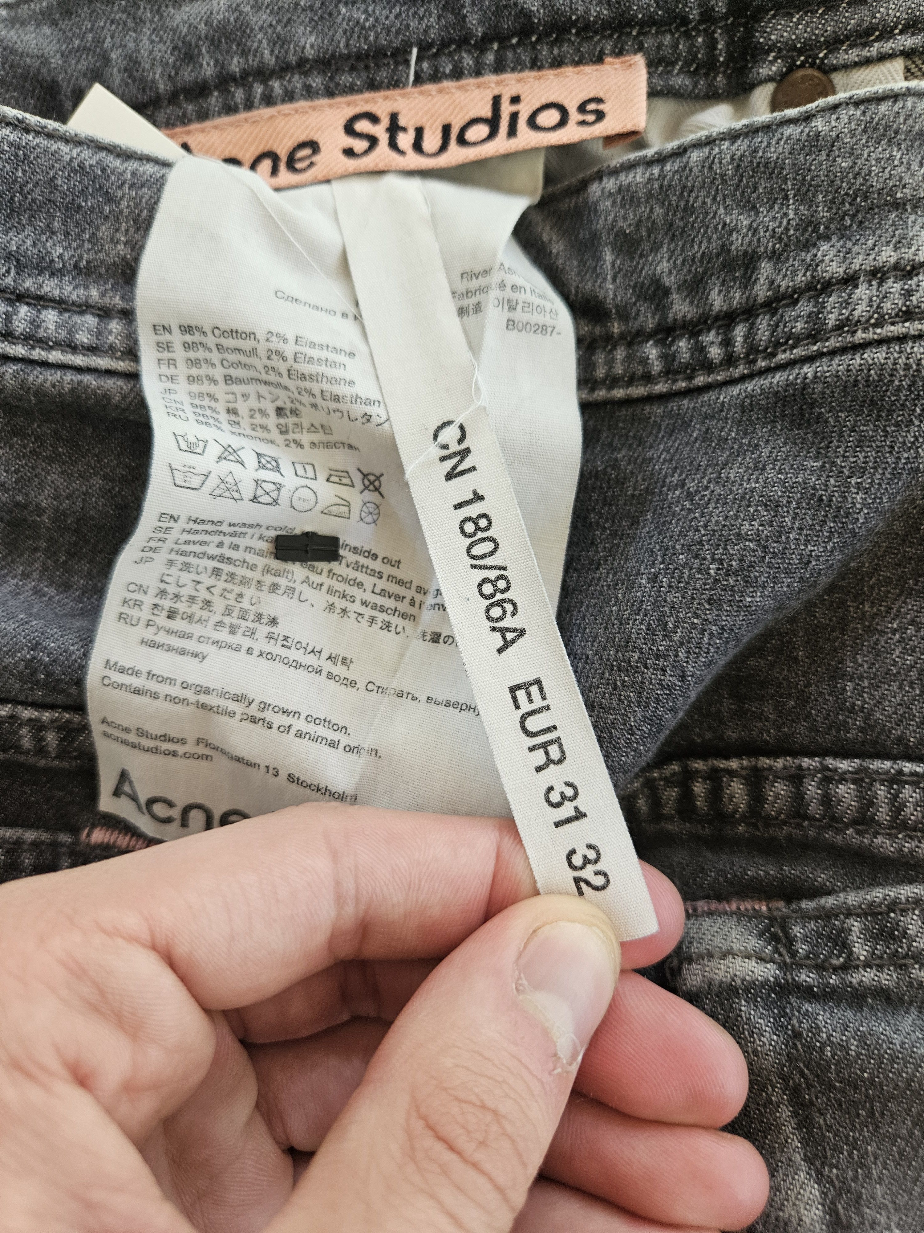 Acne Studios River Ash Black Leather Back Patch Gray Soft Denim Jeans Size US 31 - 10 Thumbnail