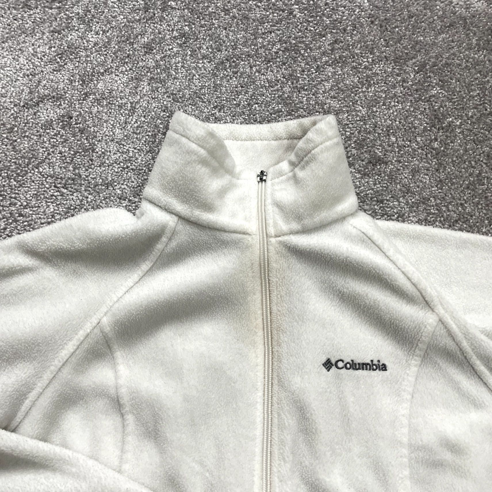 Vintage VINTAGE Columbia Benton Springs Fleece Jacket Women Medium White Full Zip Pockets Hiking Womens Size M / US 6-8 / IT 42-44 - 3 Thumbnail