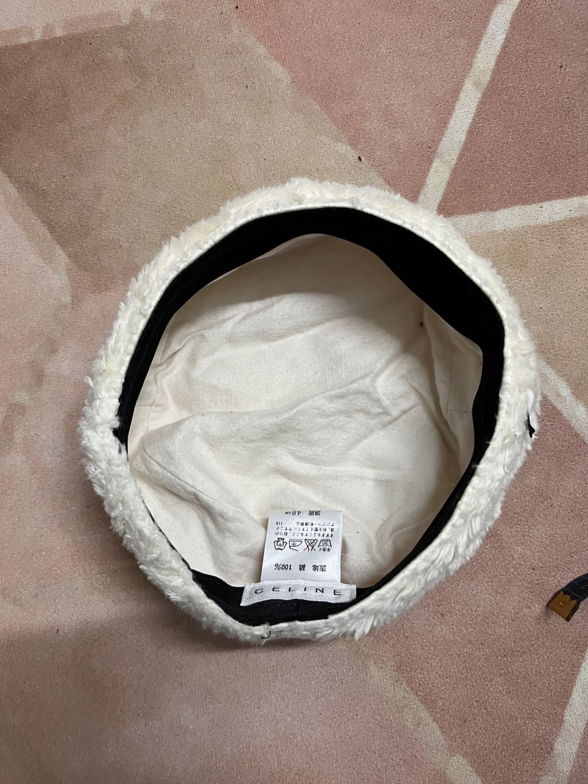Celine White-cream Celine fluffy Hats Size ONE SIZE - 9 Thumbnail