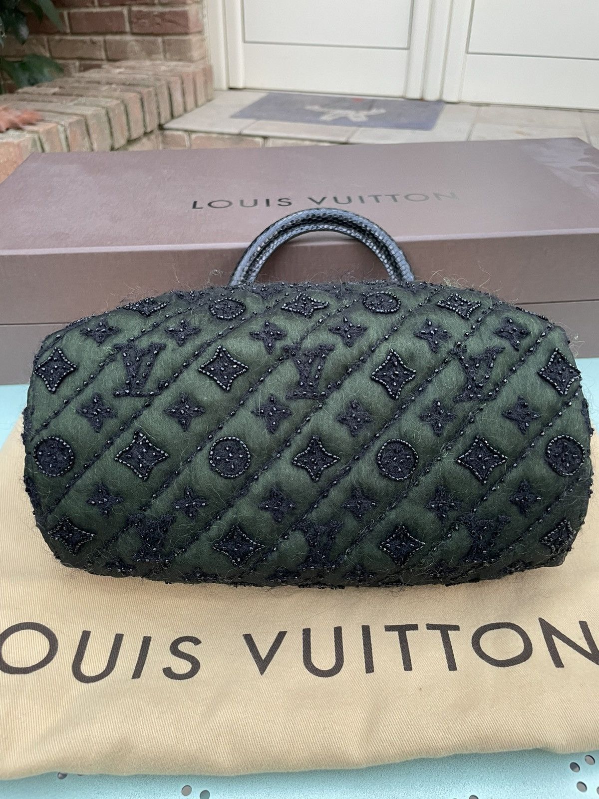 Louis Vuitton LV Marc Jacobs 2005 Limited Edition Chiffon Mink Demi Lune Size ONE SIZE - 5 Thumbnail