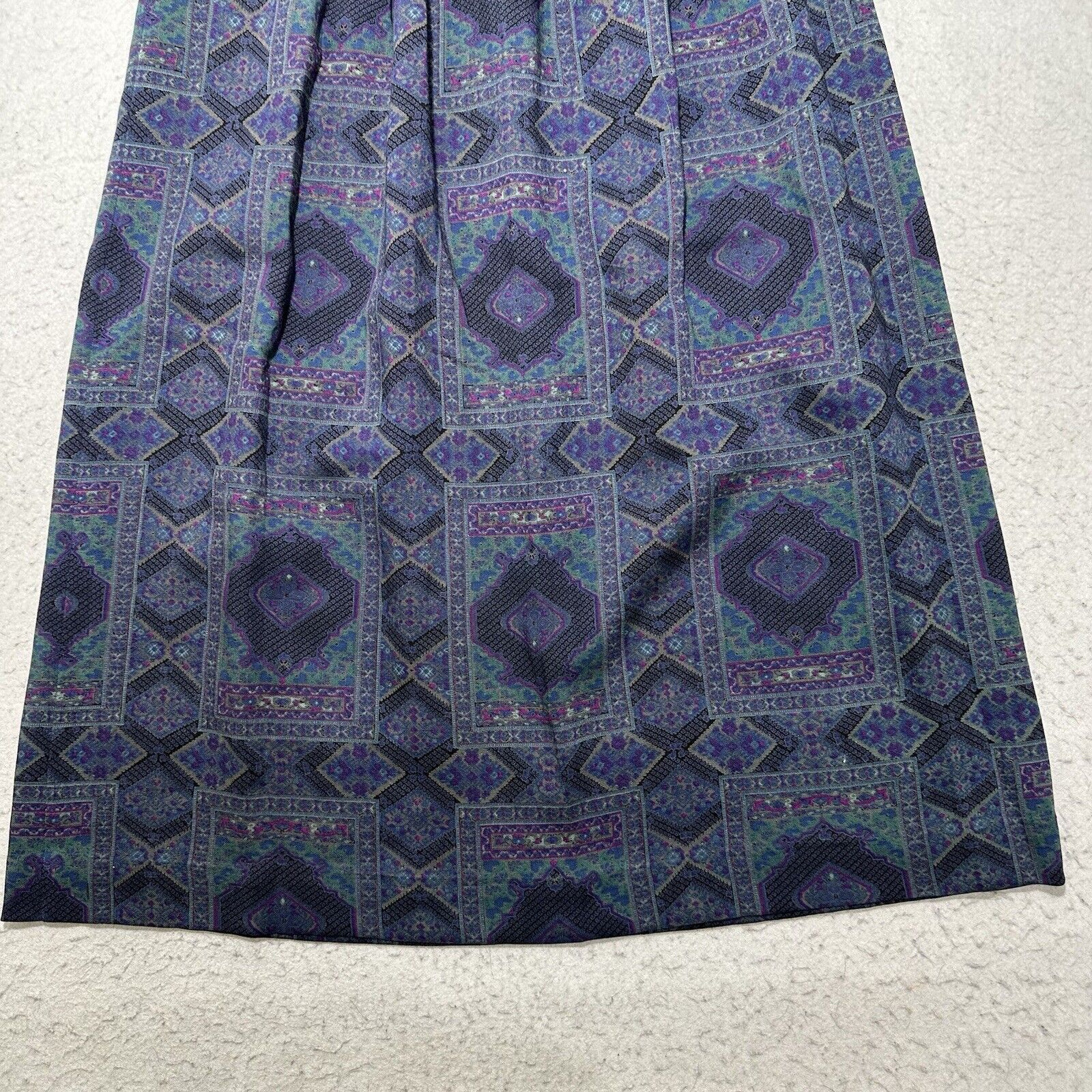 Other Vintage Herman Geist 10 A-Line Maxi Skirt Navy Ornate USA Size 32" / US 10 / IT 46 - 9 Thumbnail