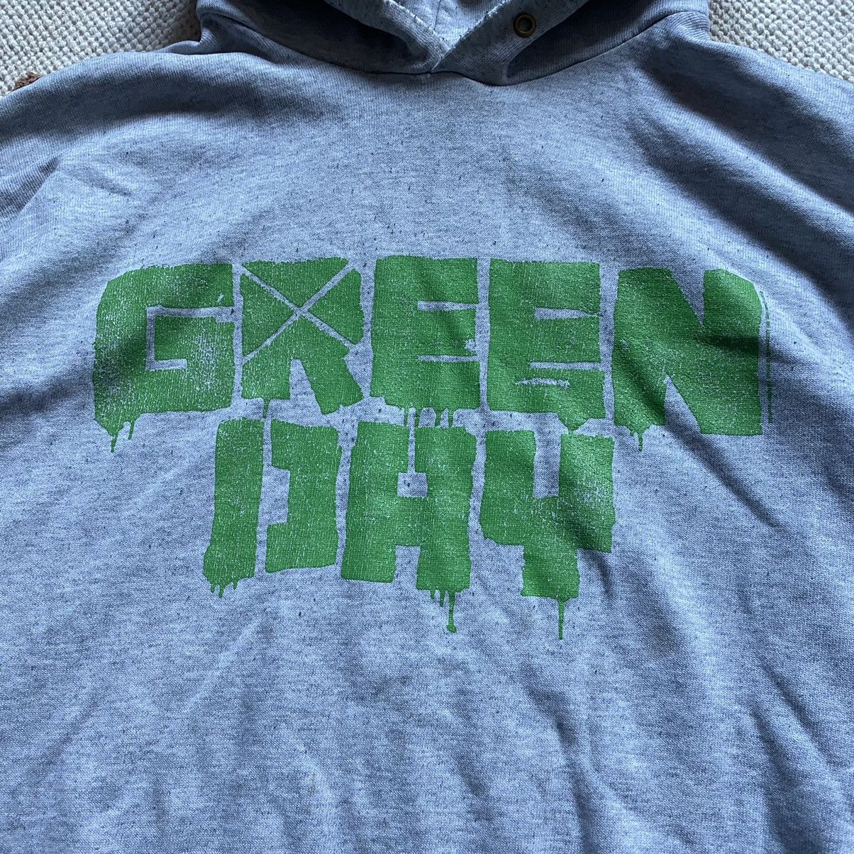 Band Tees GREEN DAY Y2K BIG GREEN LOGO BOXY HOODIE Size US XL / EU 56 / 4 - 3 Thumbnail