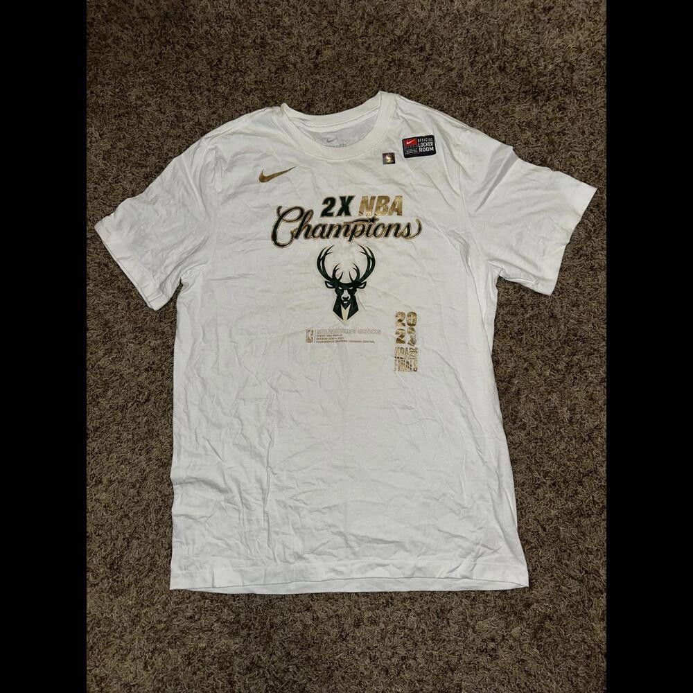 Nike Nike Men’s Milwaukee Bucks NBA Champions Locker Room White T-Shirt Size US L / EU 52-54 / 3 - 1 Thumbnail