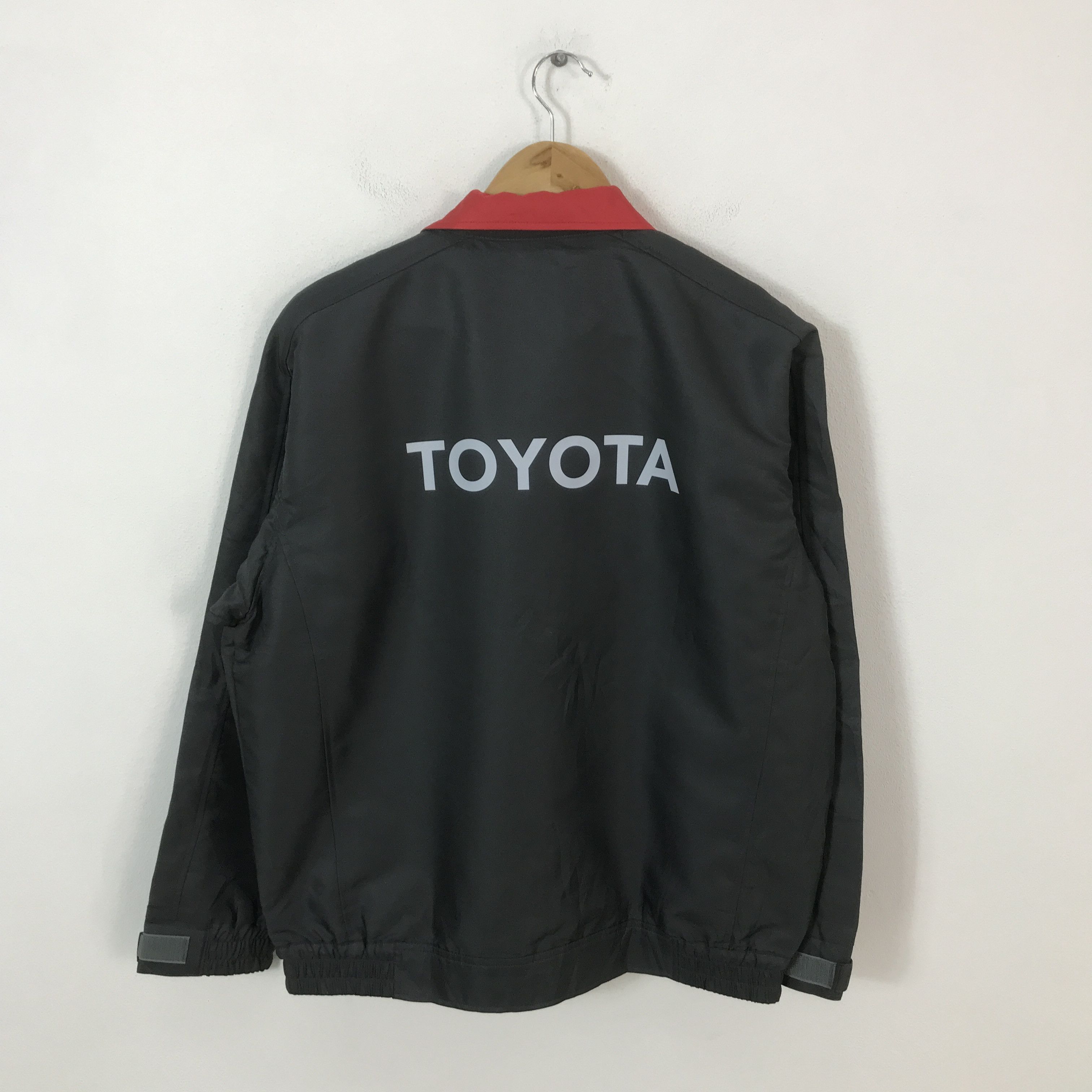 Japanese Brand Toyota Racing Motor sport Japan custom jacket K67B24 Size US L / EU 52-54 / 3 - 1 Thumbnail