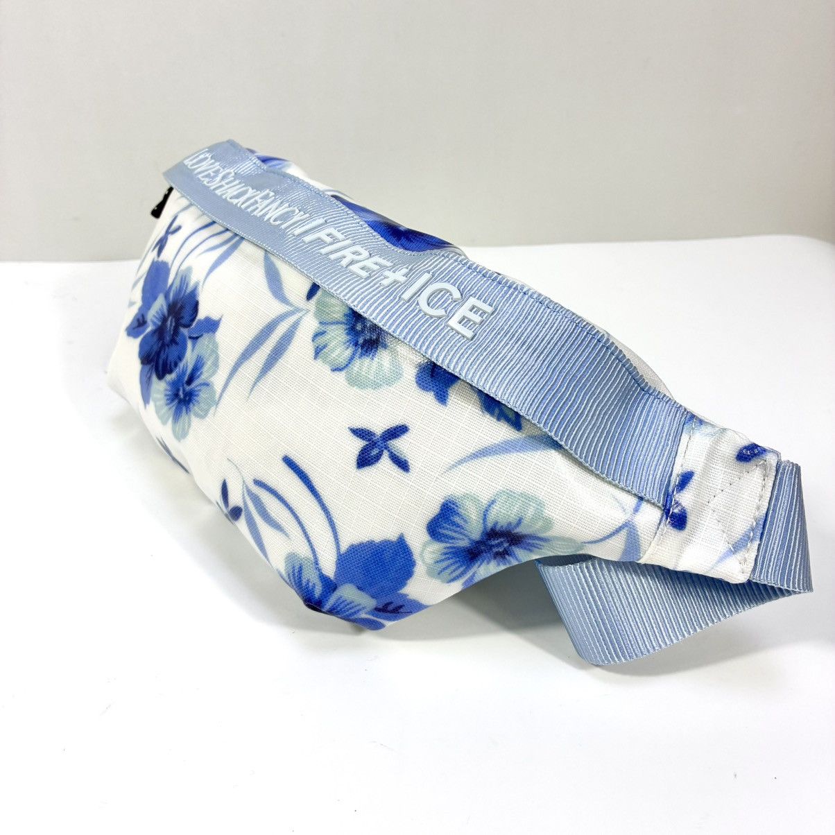 LoveShackFancy LoveShackFancy x Bogner Fire + Ice Belt Bag Strong Current Size ONE SIZE - 16 Thumbnail