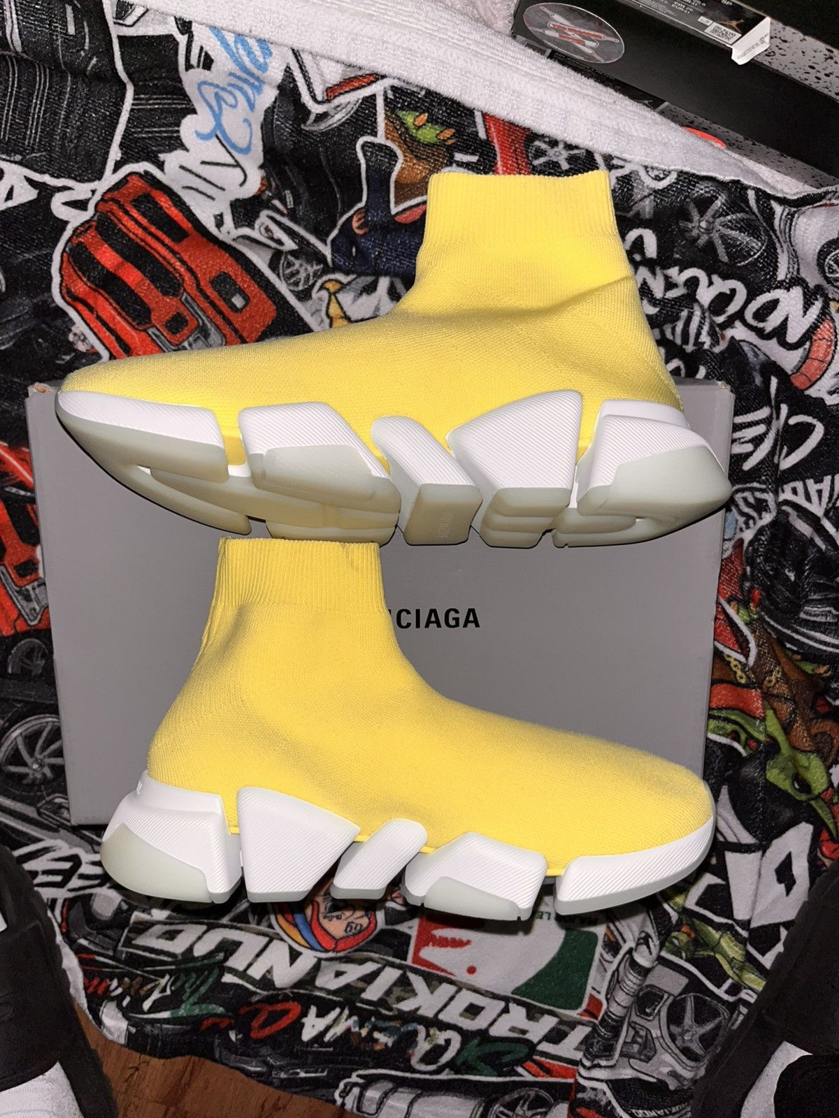 Balenciaga 2022 Balenciaga Wmns Speed 2.0 Sneaker ‘Light Yellow’ Size US 8 / IT 38 - 2 Thumbnail