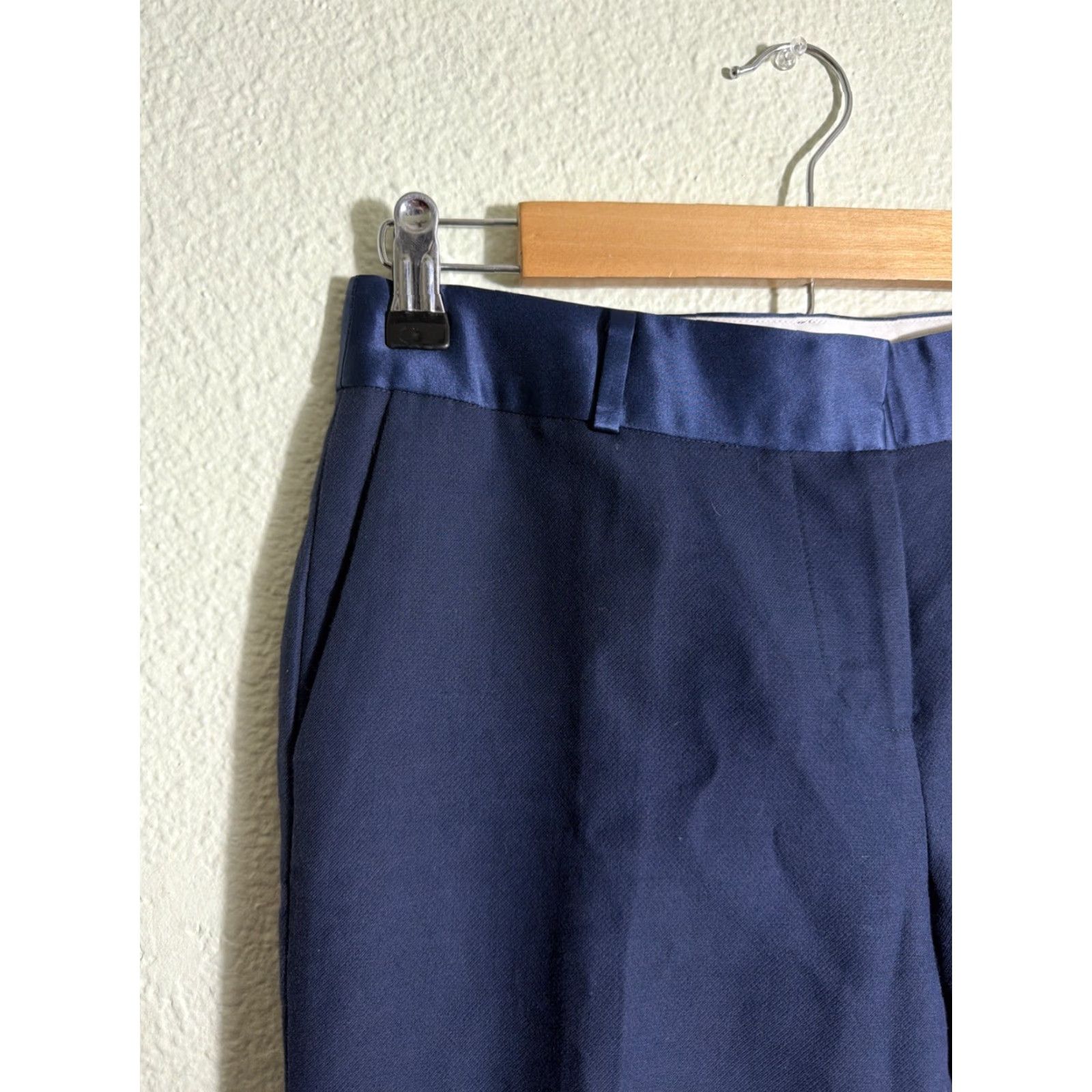 Vintage VINTAGE Kate Spade New York Women's Dress Pants Navy Blue Cotton Pleated Size 0 28x28 Flaws Belt Loop Missing Fastener Parts Womens Size 25" / US 0 / IT 36 - 4 Thumbnail