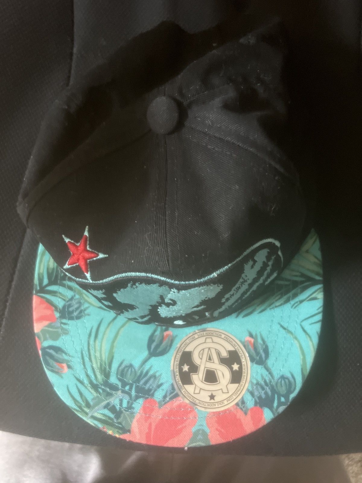 California Republic Sole Addiction California Republic Logo Floral Snapback Size ONE SIZE - 5 Thumbnail