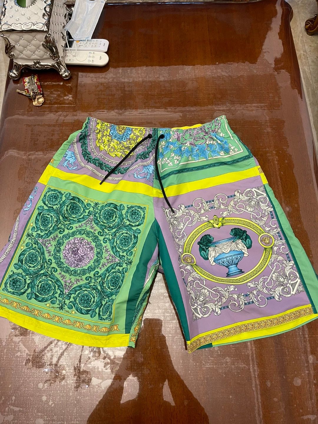Versace Versace 5-Pocket Short Size 4 (XL) 95 New Authentic Size US 36 / EU 52 - 1 Thumbnail