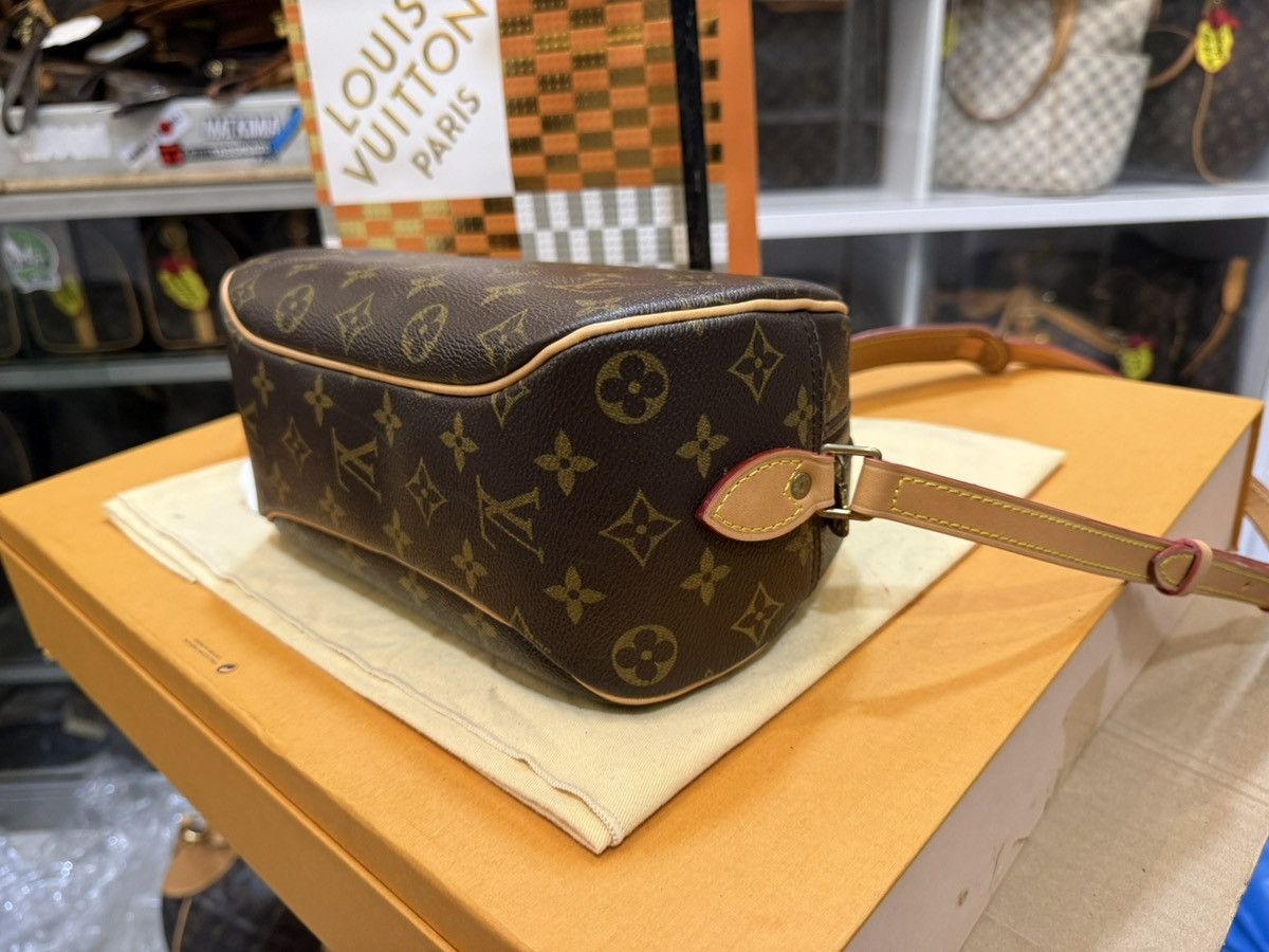 Louis Vuitton Blois -2144 Size ONE SIZE - 12 Thumbnail