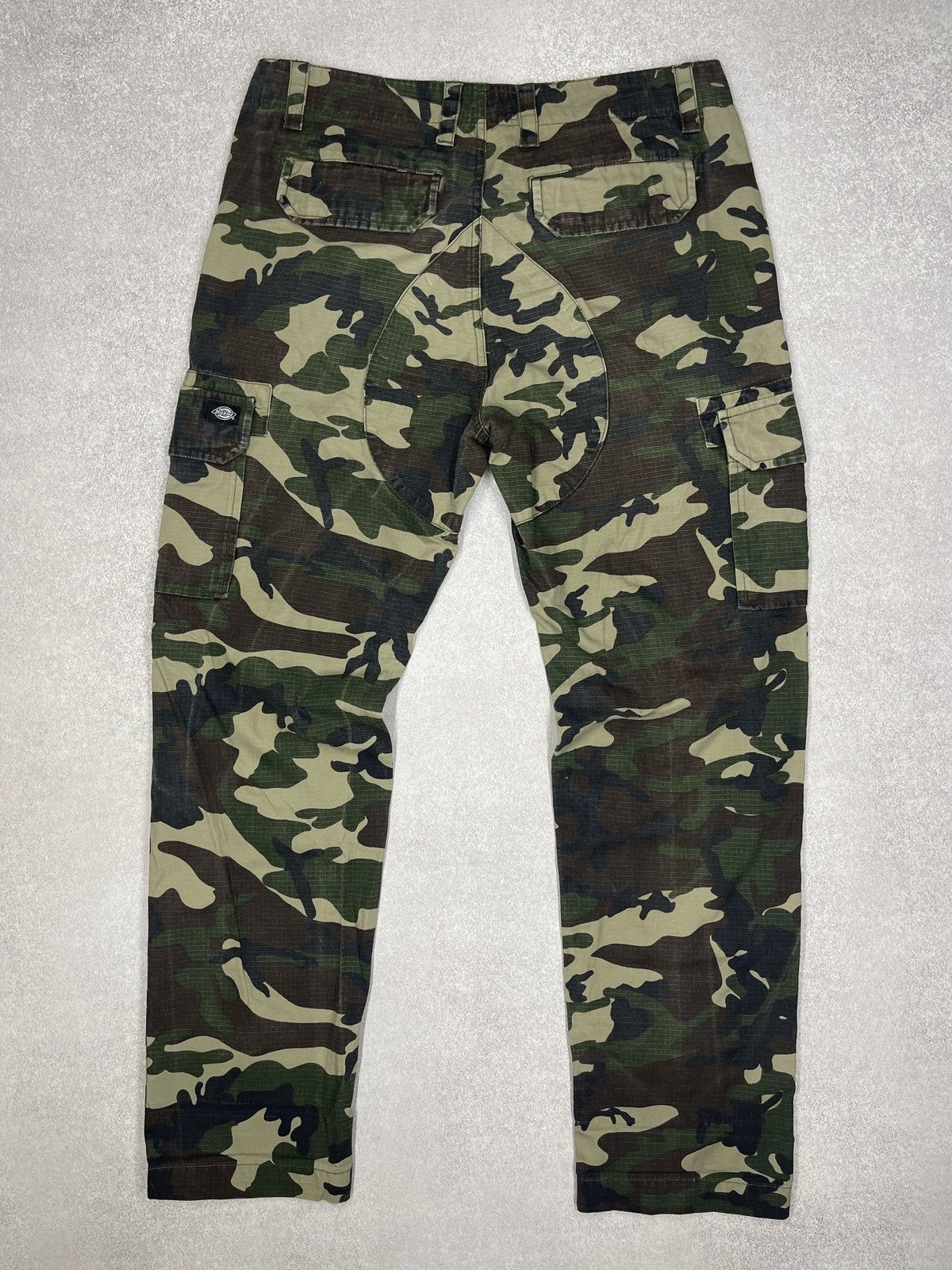Dickies Mens Dickies Camo Cargo Pants Multipocket Size 32 Size US 32 / EU 48 - 2 Thumbnail