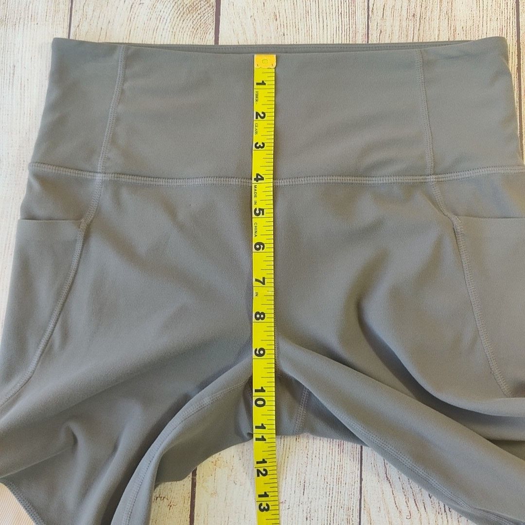 Athleta Athleta Women’s Salutation Modblock 7/8 Tights sz M Size 30" / US 8 / IT 44 - 4 Thumbnail