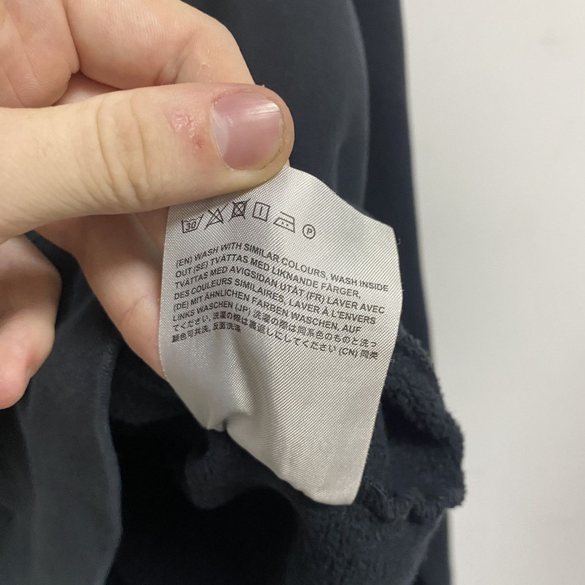 Acne Studios Black Acne Studios Hoodie with Face Logo Size US S / EU 44-46 / 1 - 7 Thumbnail