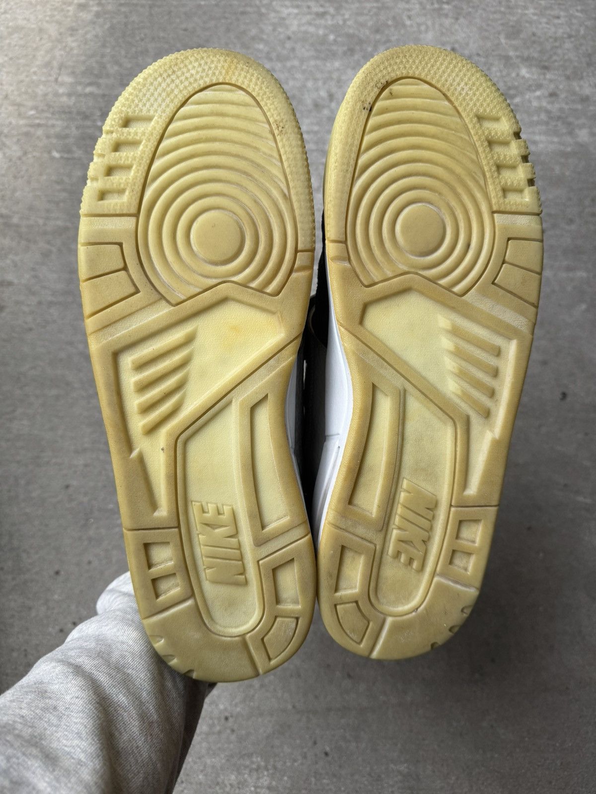 Kanye West × Nike NIKE AIR YEEZY 1 ZEN GREY 2009 SIZE 14 KANYE WEST Size US 14 / EU 47 - 5 Thumbnail