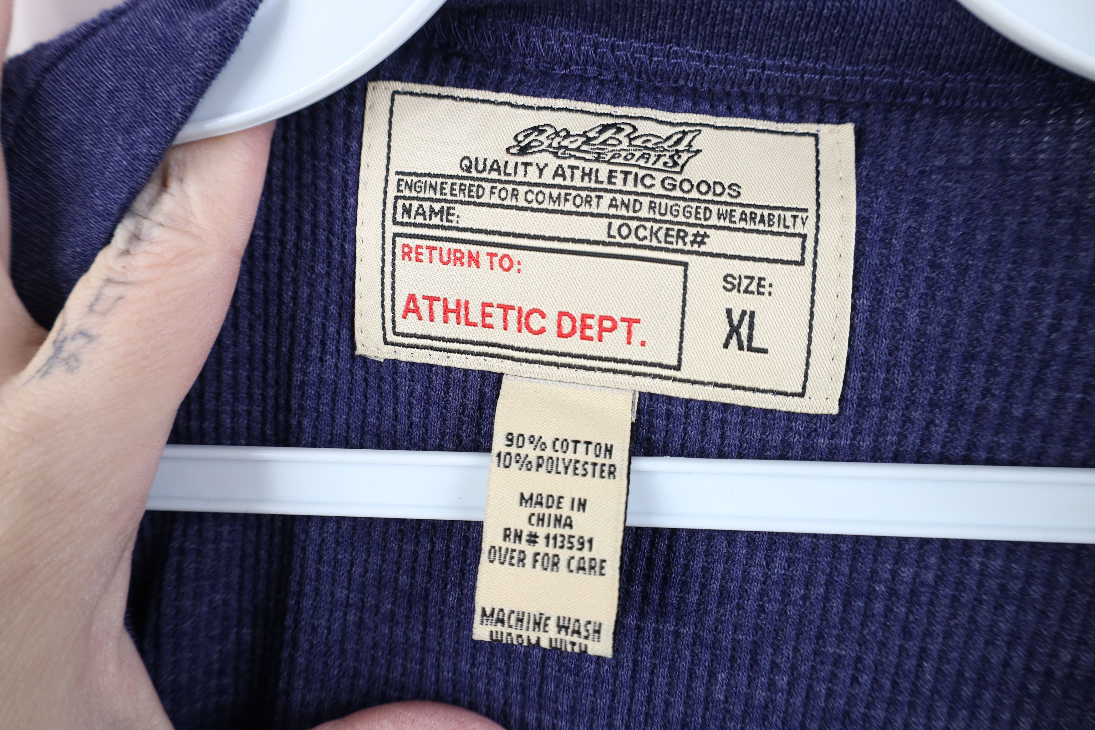 Vintage Vintage Y2K Streetwear Waffle Knit Long Sleeve T-Shirt Size US XL / EU 56 / 4 - 4 Thumbnail