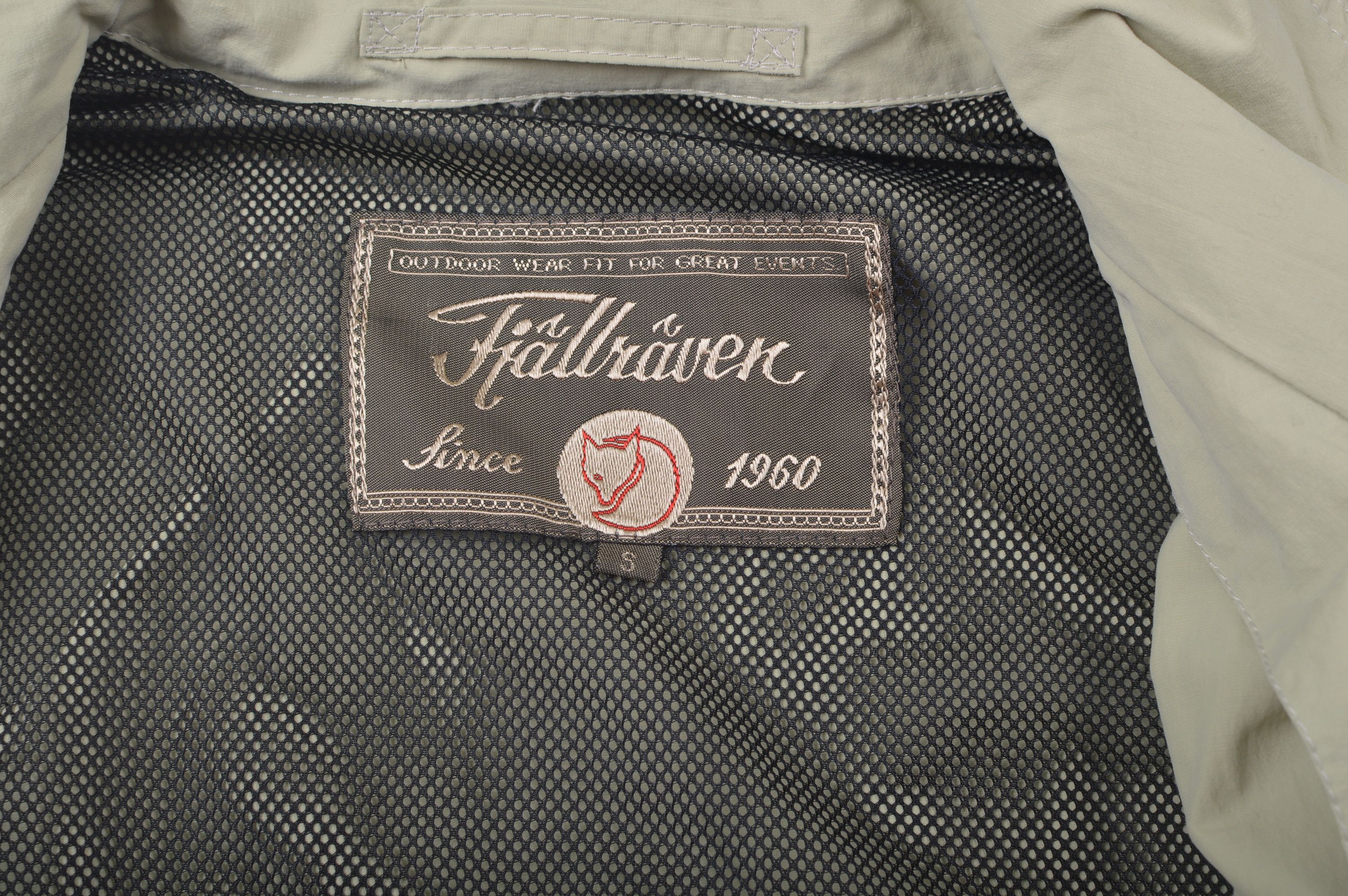 Fjallraven Fjällräven Fjallraven Outdoor Wear Vintage Pale Green Jacket Size US S / EU 44-46 / 1 - 4 Thumbnail