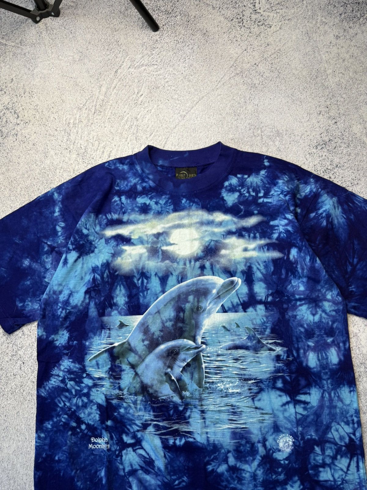 The Mountain Vintage Planet Earth Dolphin Moonlight Tie Dye Shirt Size US XL / EU 56 / 4 - 8 Thumbnail