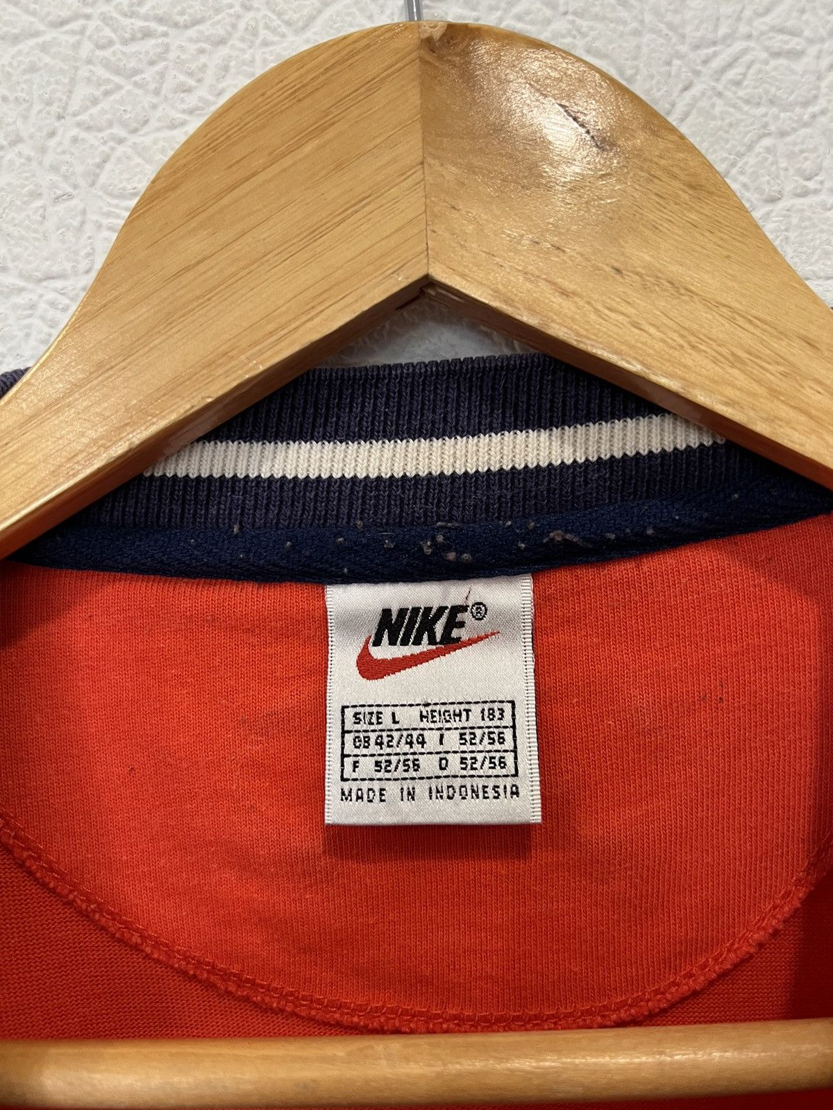 Vintage Vintage 00’s Nike T Shirt Tee Oversized Size US L / EU 52-54 / 3 - 4 Thumbnail