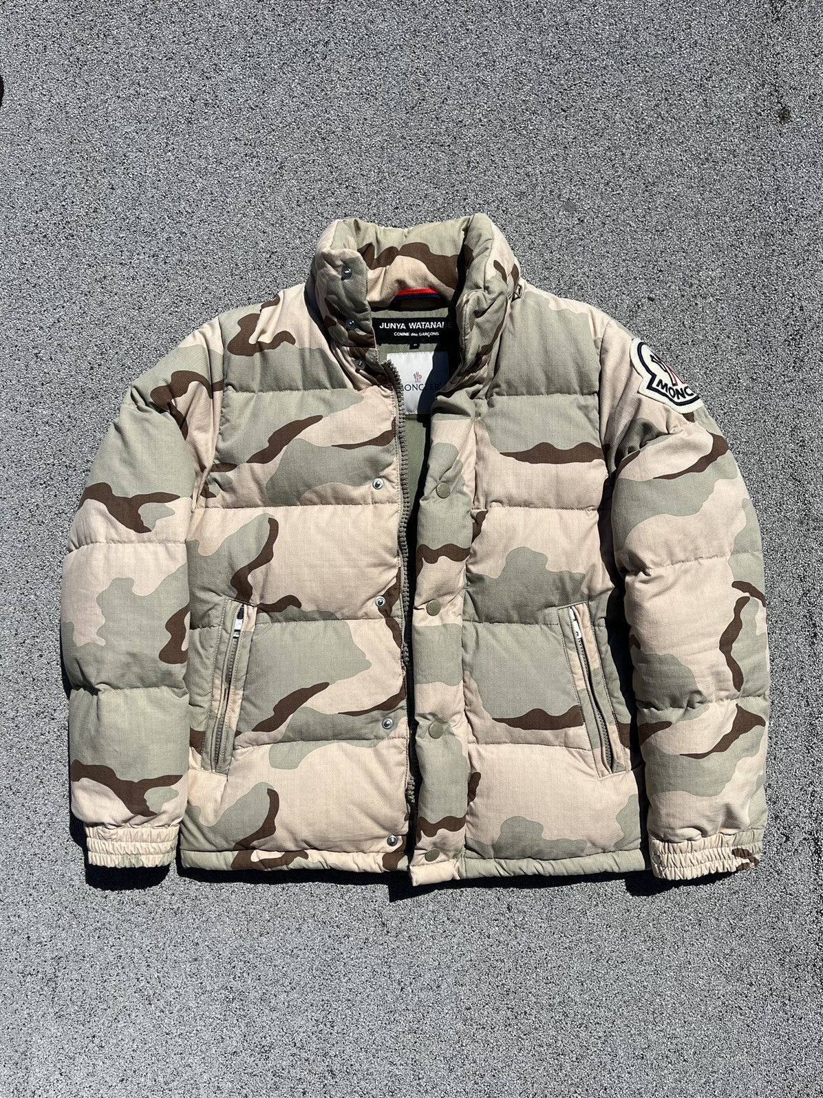 Junya Watanabe × Moncler AD2006 CDG Junya Watanabe X Moncler Camo Puffer Down Jacket Size US S / EU 44-46 / 1 - 1 Thumbnail