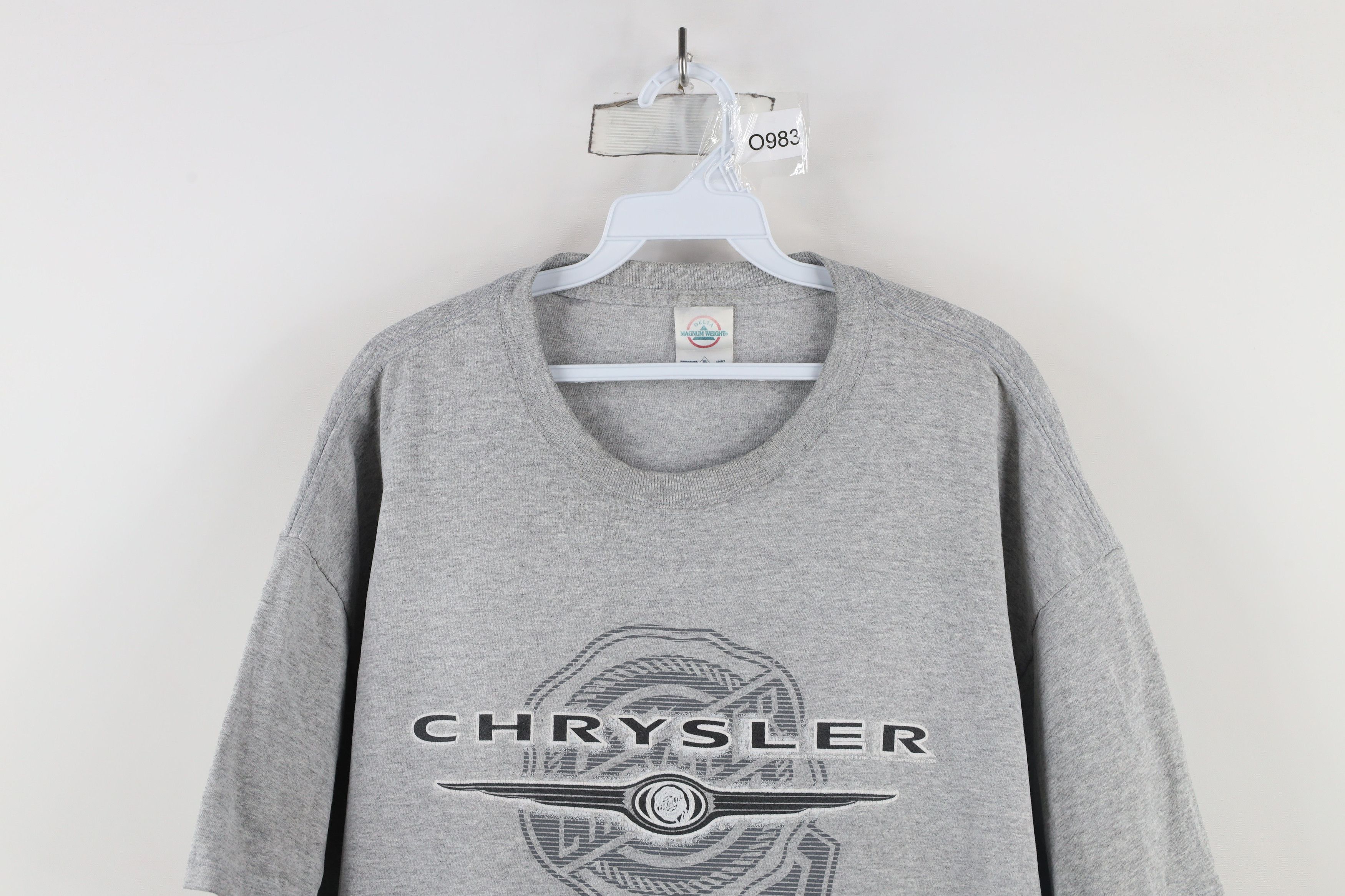 Vintage Vintage Y2K Chrysler Car Short Sleeve T-Shirt Heather Gray Size US XL / EU 56 / 4 - 2 Thumbnail